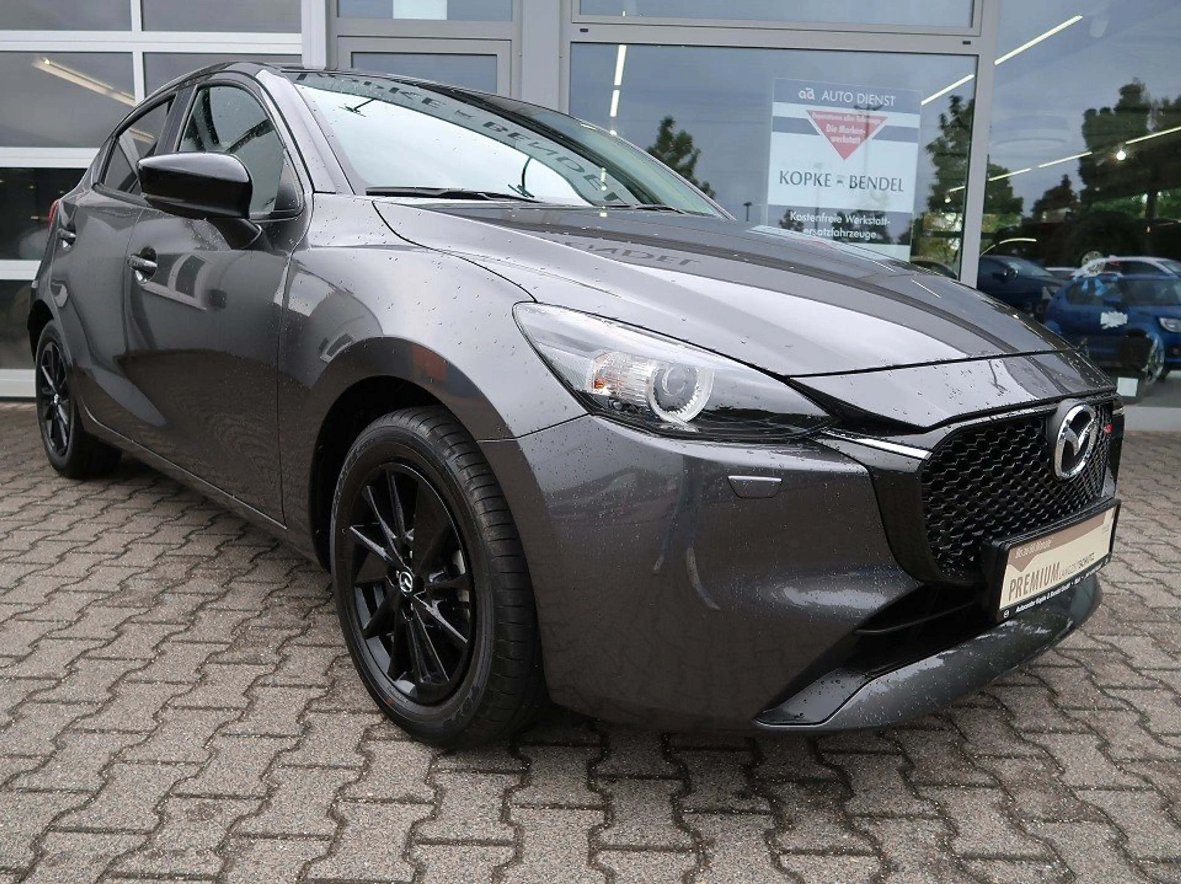 Mazda 2 Lim. *Bestzustand aus 1. Damenhand*Garantie 11/203 — photo 3