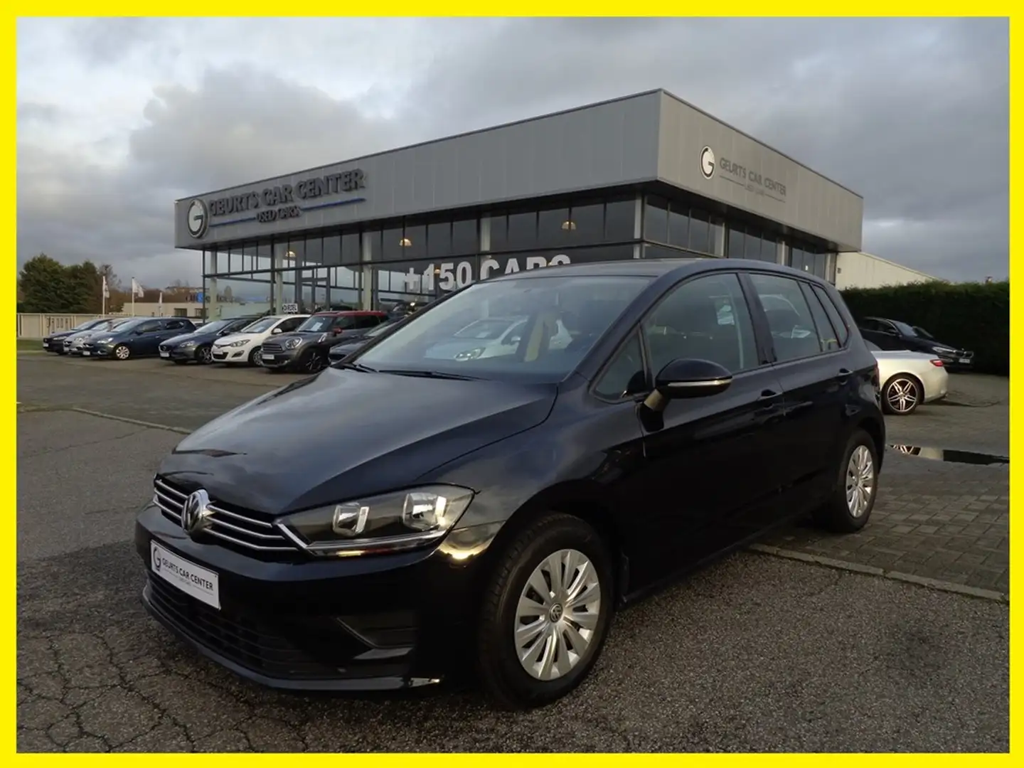 Volkswagen Golf Sportsvan Trendline 1.2 Tsi DSG Automaat ! Zwart - 1