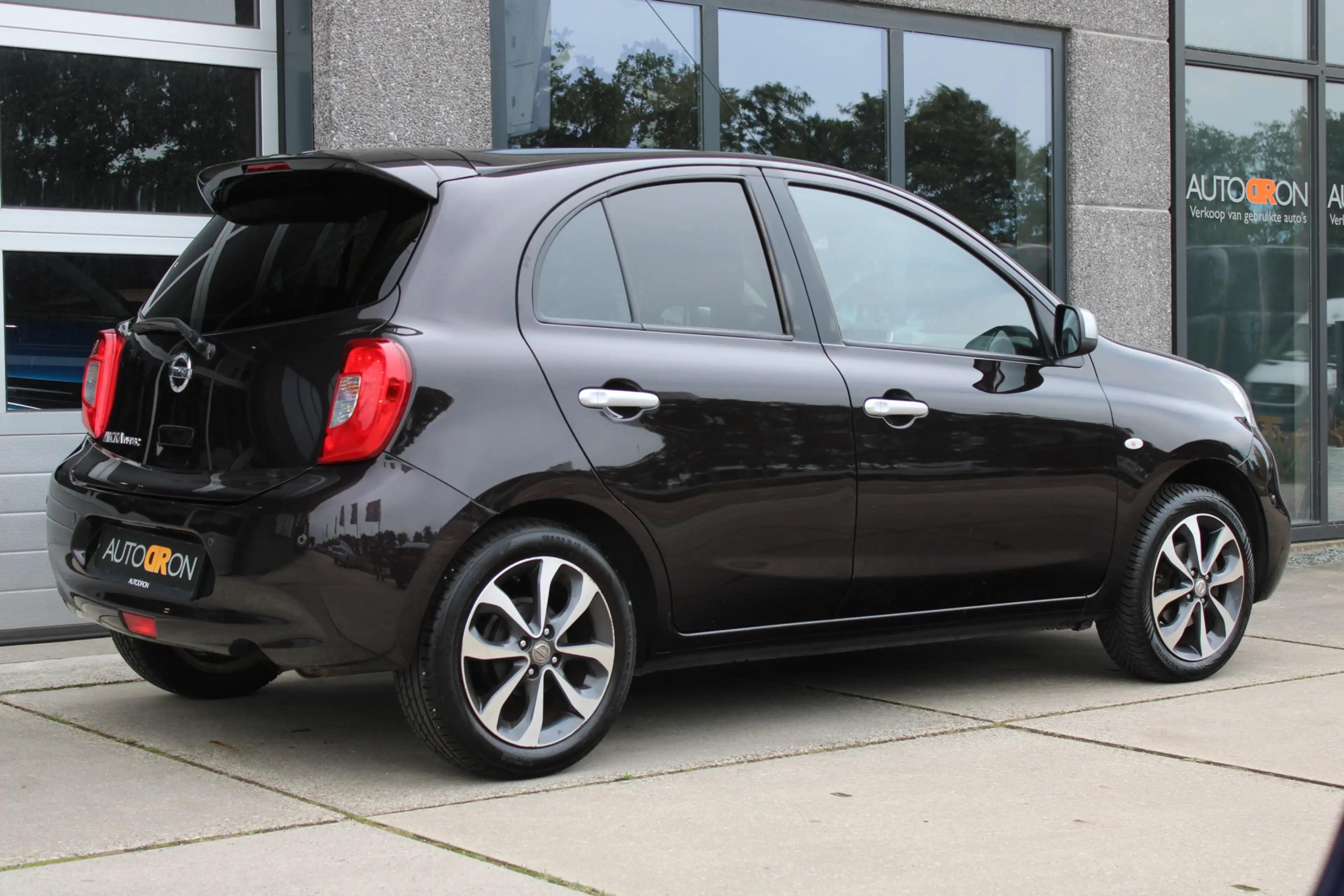Nissan Micra 1.2 Connect Edition N-TEC Dealer Onderhouden — photo 3