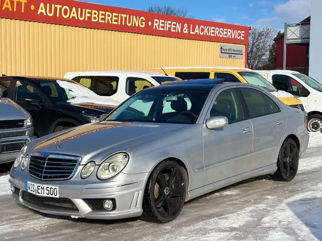 Mercedes-Benz E 500 AVANTGARDE VOLL !!! VOLL!!! TÜV-07.2027