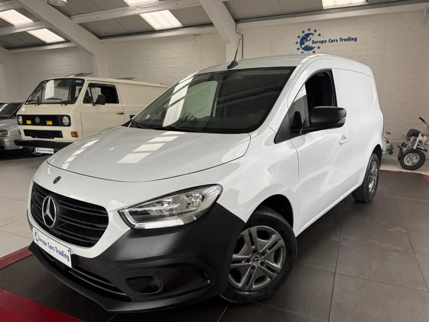 Mercedes-Benz Citan 110CDI BVA 1ÈRE MAIN 20652€ HT TVA RÉCUP GAR 12M Blanc - 1