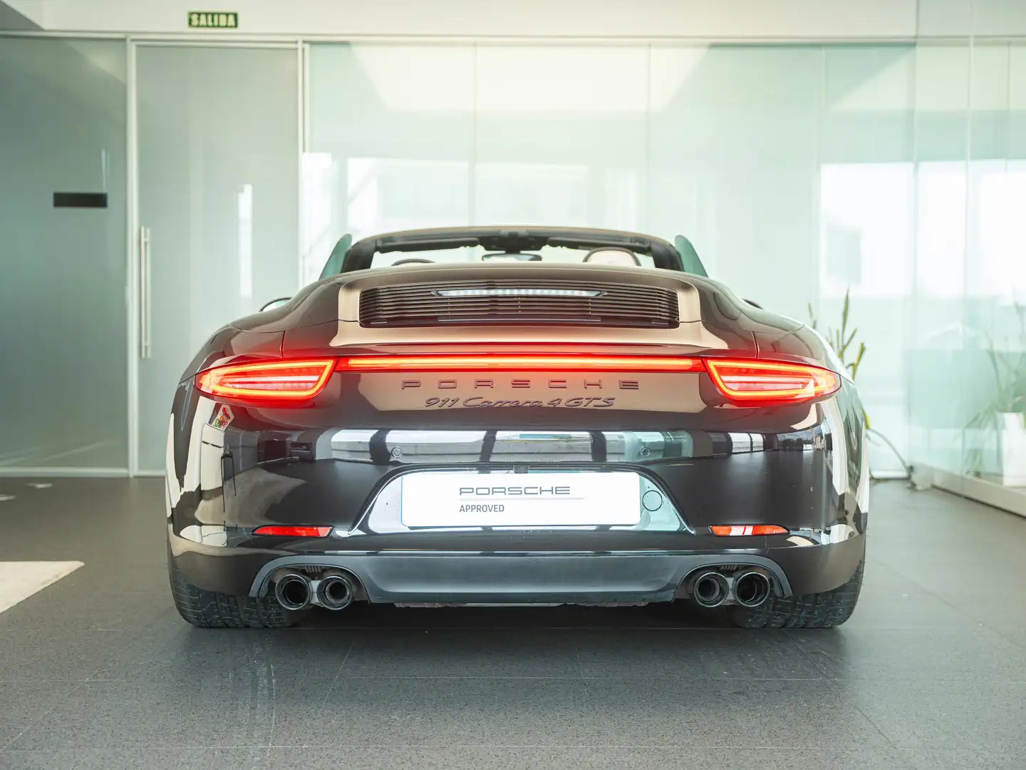 Porsche 991 911 Carrera 4 GTS Cabriolet PDK - 2