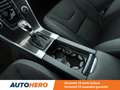 Volvo XC60 2.0 D4 Momentum 2WD Grijs - thumbnail 16