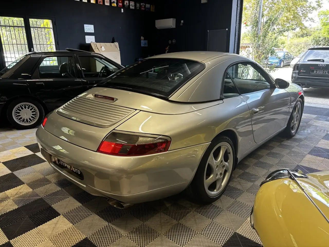 Porsche 996 Type 996 Cabriolet Carrera, Flat 6 3.4 300ch Tiptronic Hard Top, foto 3