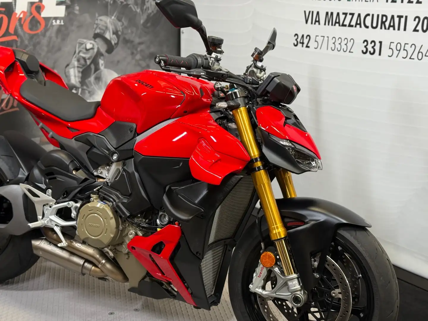 Ducati Streetfighter Rosso - 2