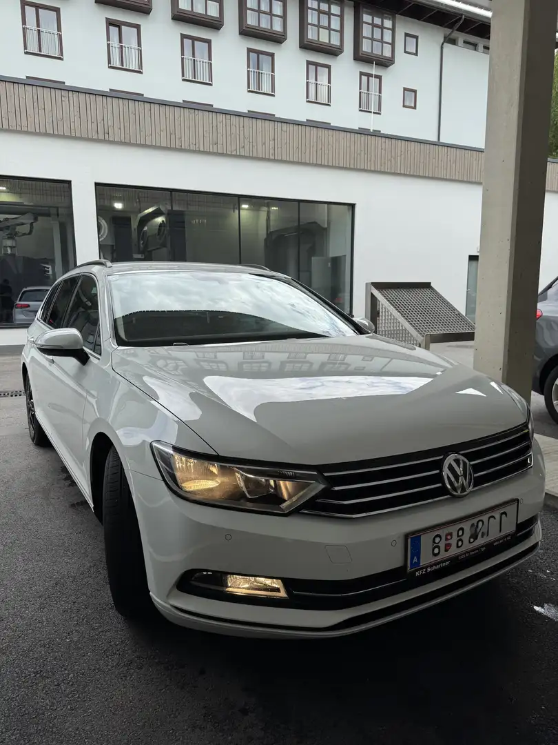 Volkswagen Passat Variant BlueMotion 1,6 TDI Trendline - 1