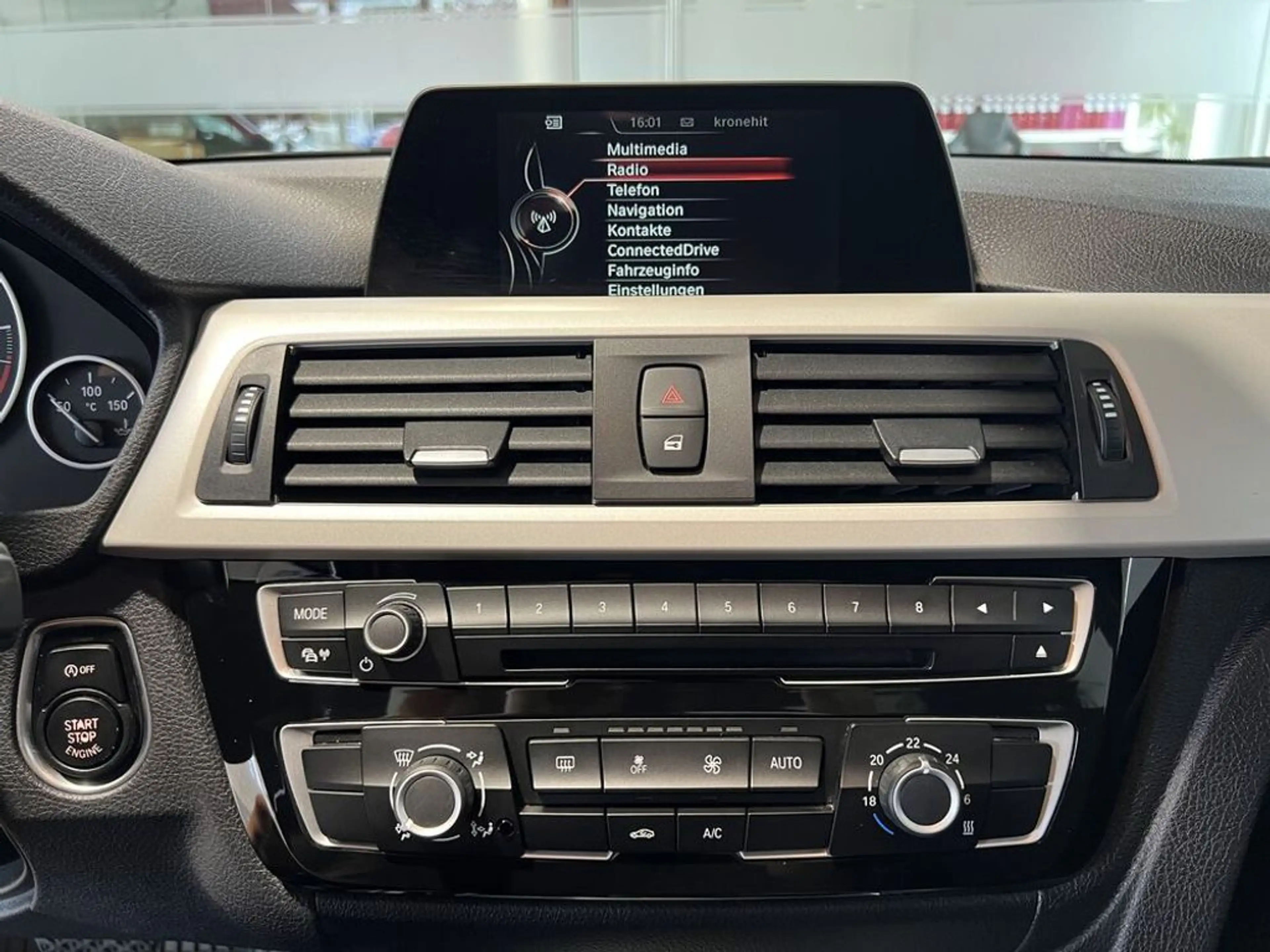 BMW 316 d Advantage — photo 15