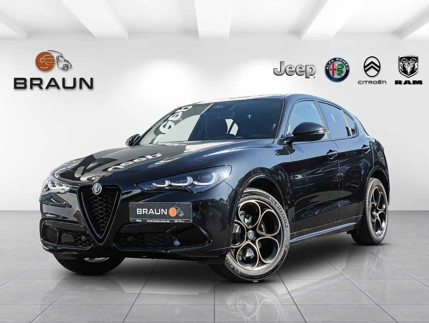 Alfa Romeo Stelvio 2.2 Diesel 16V AT8-Q4 INTENSA VOLL! Schwarz - 1
