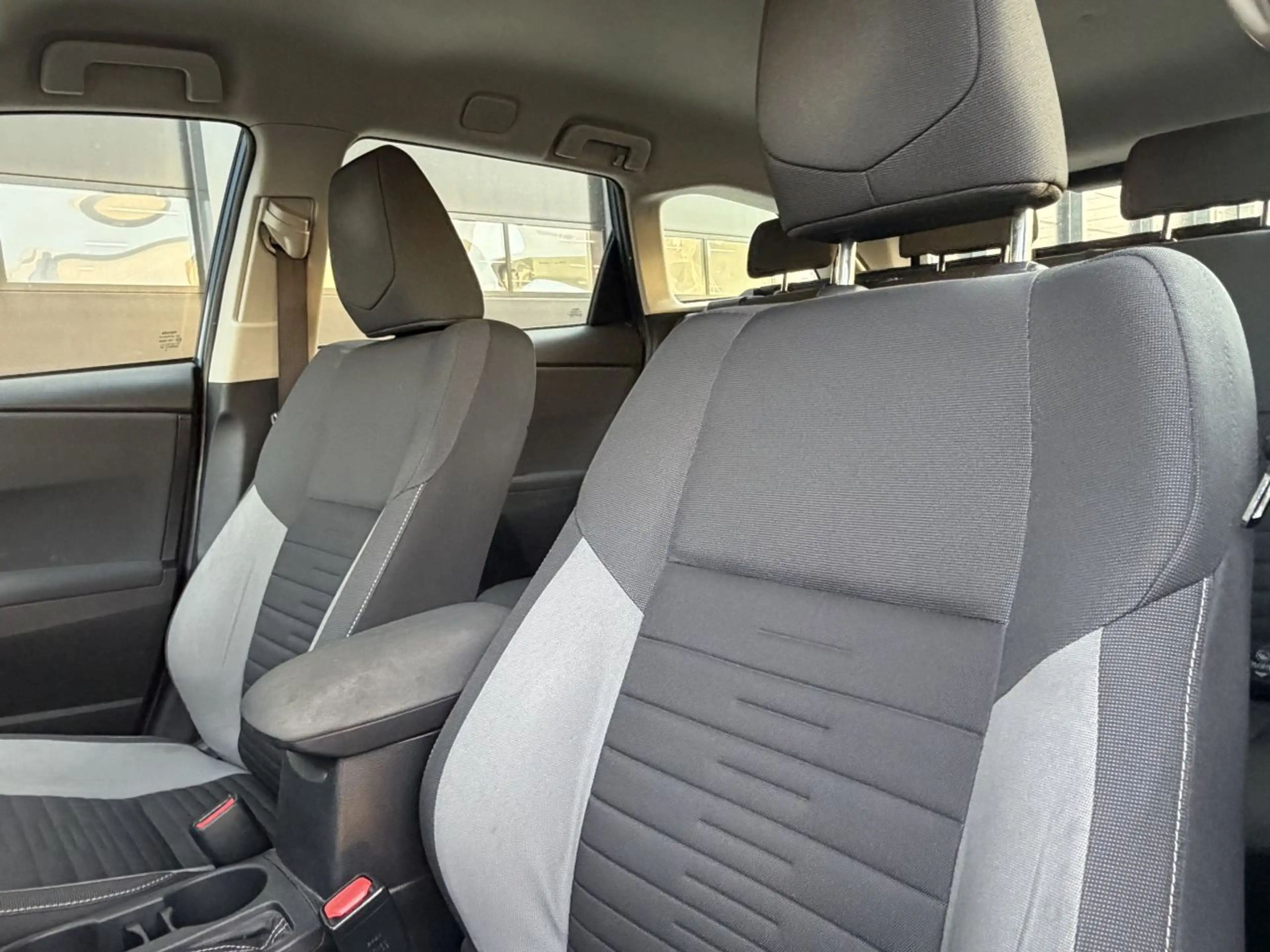 Toyota Auris 1.6d Navi Camera Clima EURO-6 — photo 10