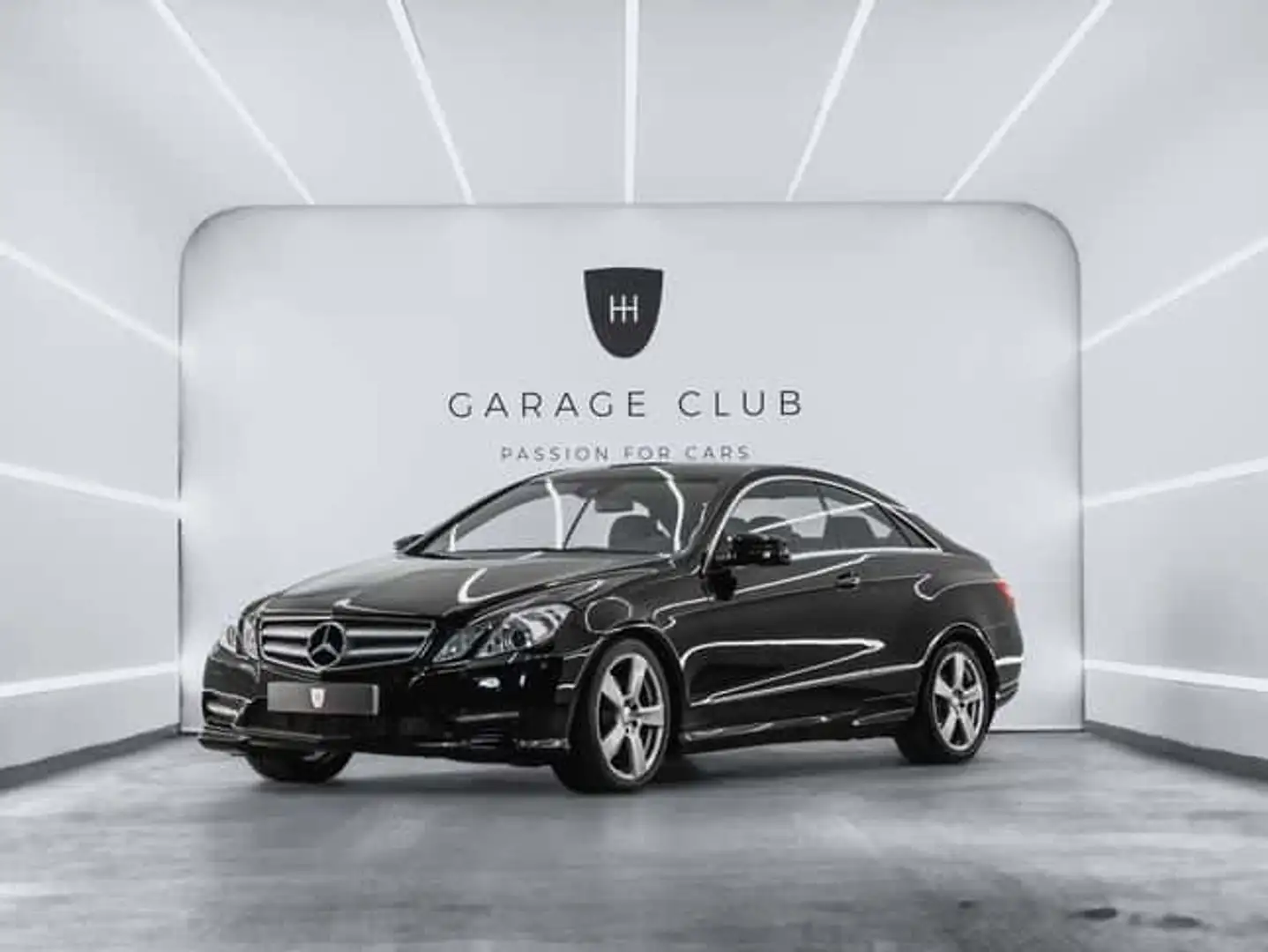 Mercedes-Benz 220 SE - 1