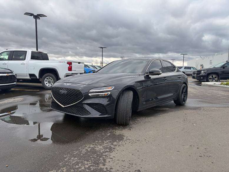 2023 Genesis G70