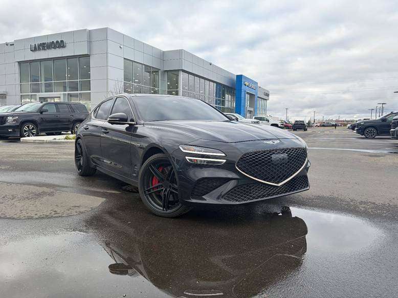 2023 Genesis G70