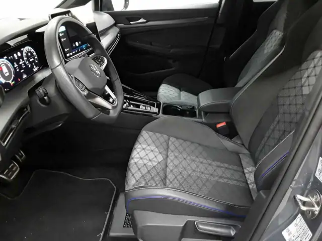 Volkswagen Golf view 7