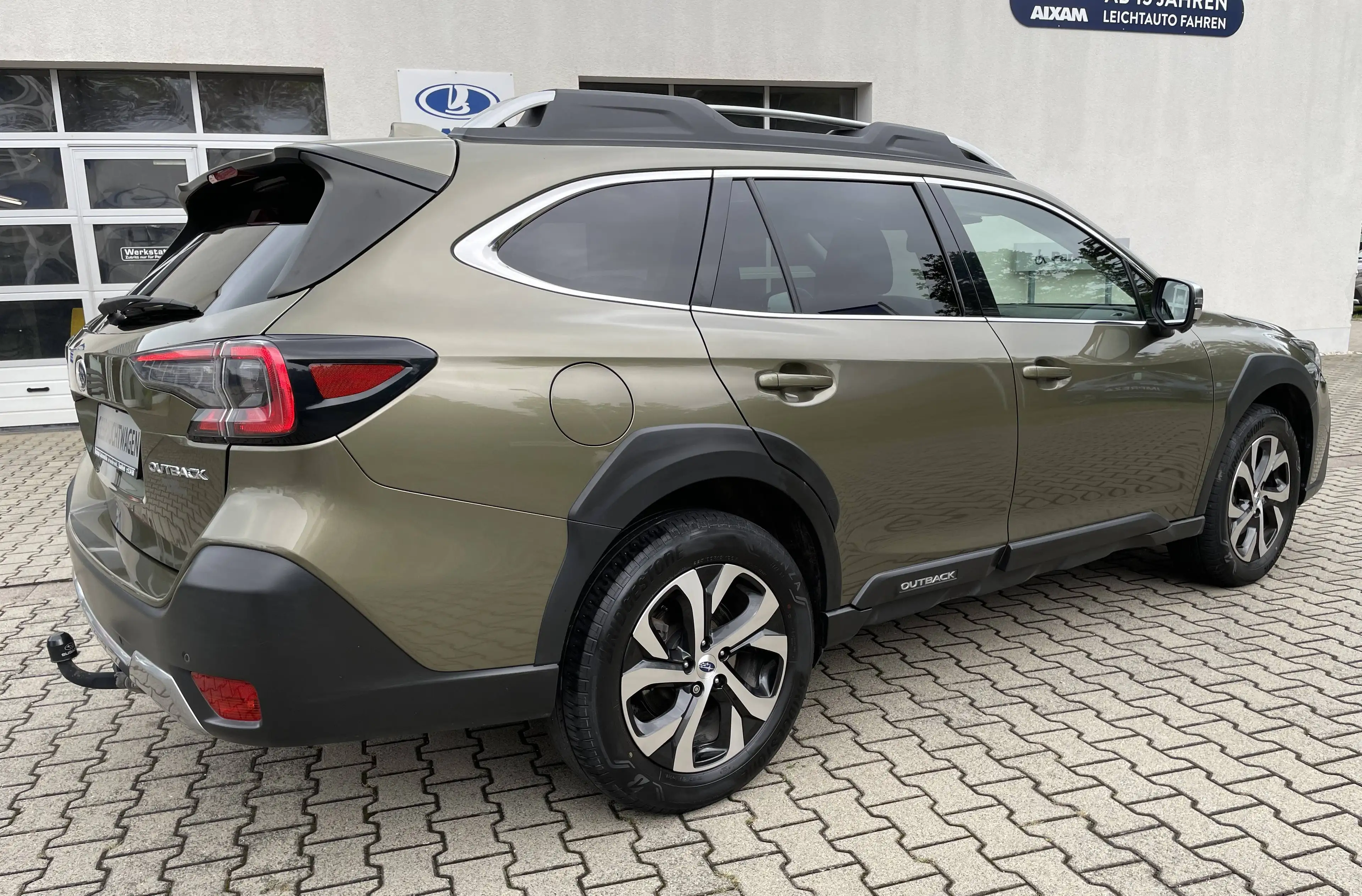 Subaru OUTBACK Outback 2.5i Lineartronic Platinum AHK — photo 4