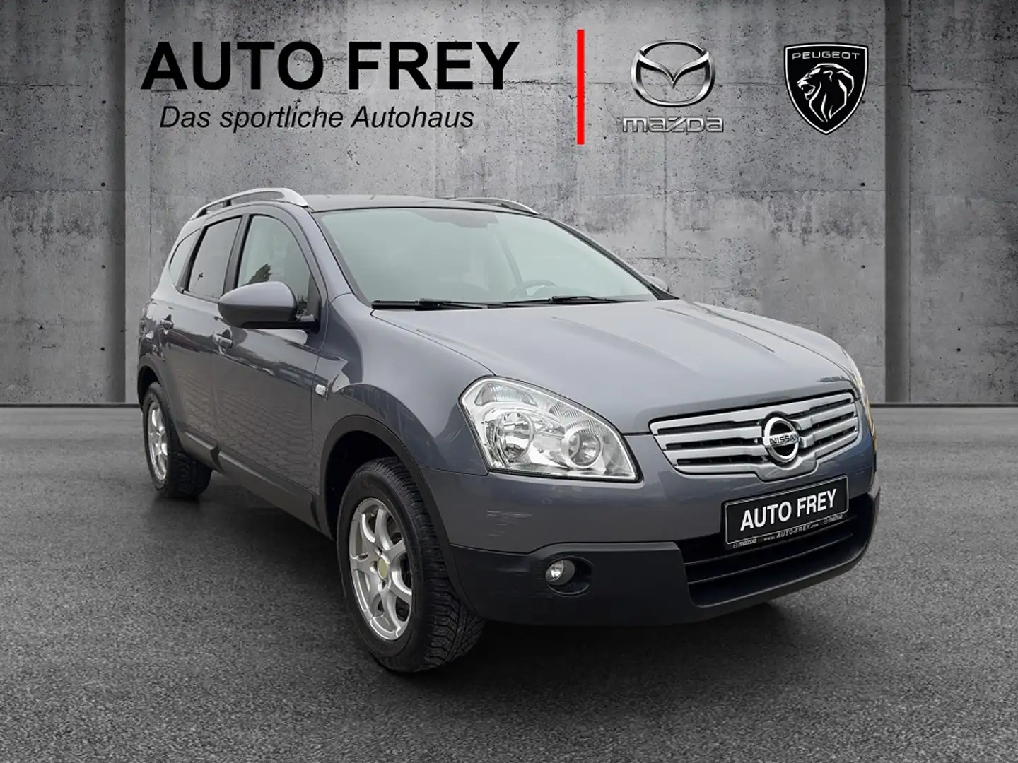Nissan Qashqai+2 2 1.HAND 7-Sitzer AHK NAVI KAMERA PANORAMA Šedá - 1