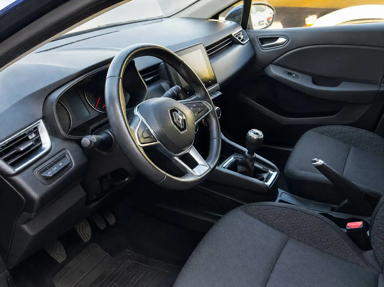 Renault Clio 1.0 Business 90cv, миниатюра 3
