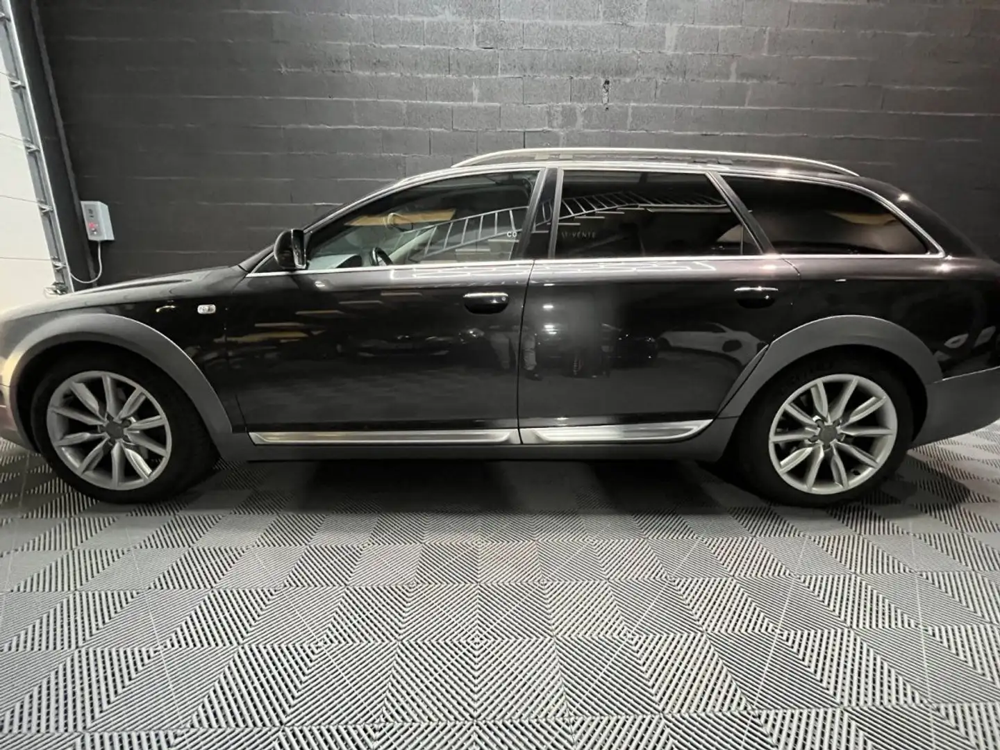 Audi A6 allroad QUATTRO 3.0 V6 TDI 233 Avus Tiptronic A Gris - 2