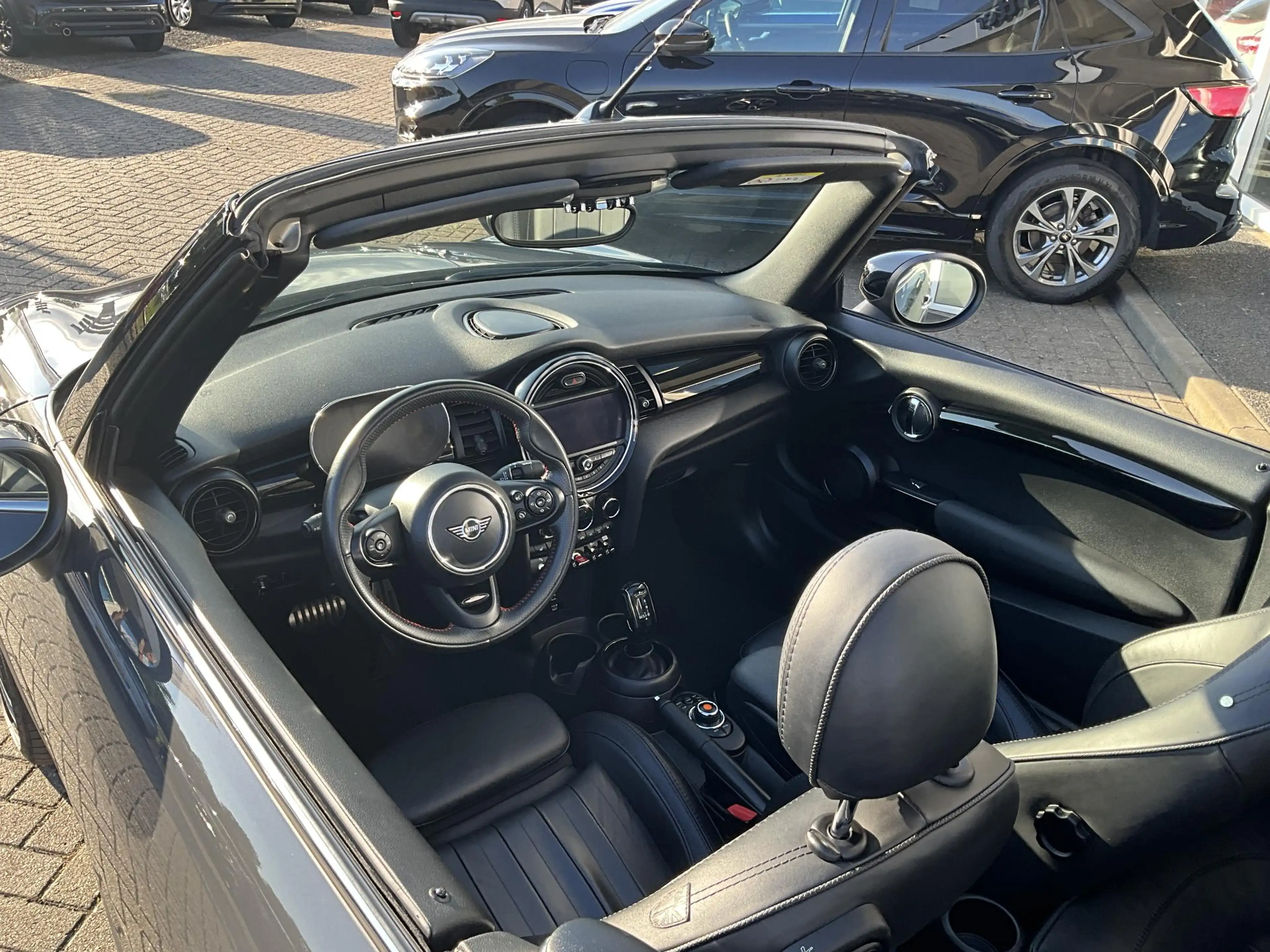 MINI Cooper S Cabrio 2.0 JCW CAMERA — photo 7