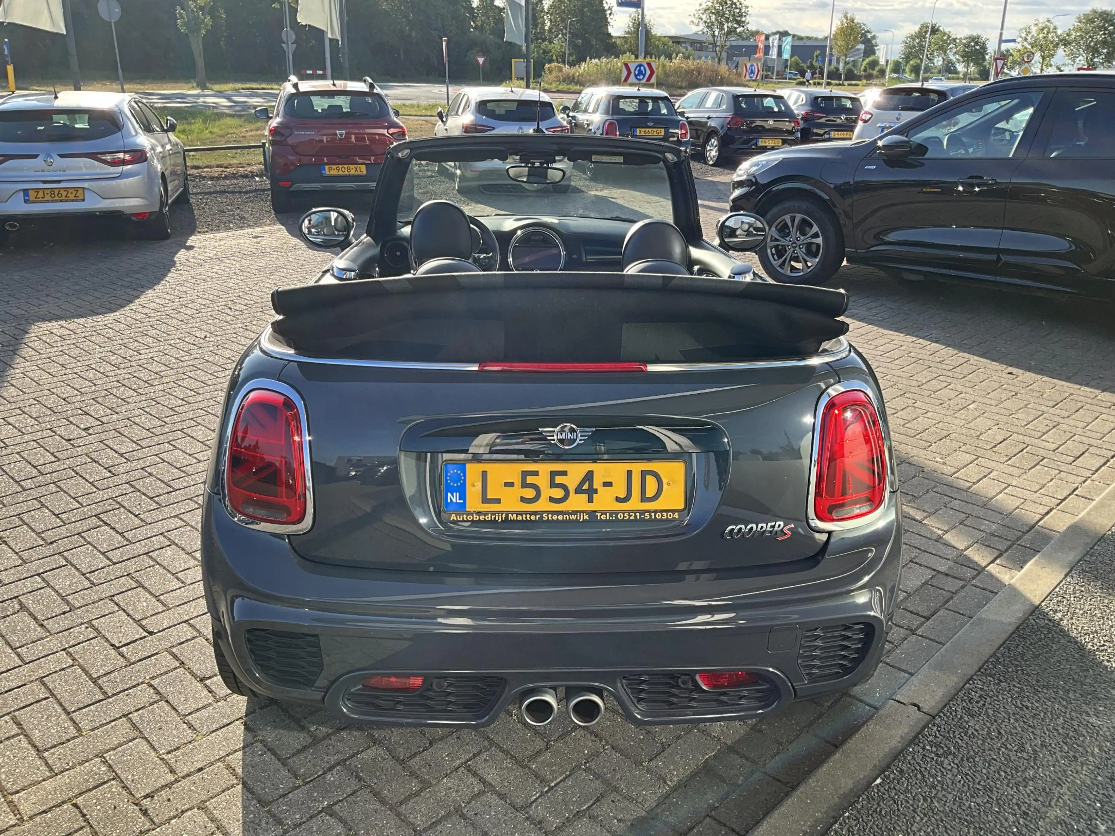 MINI Cooper S Cabrio 2.0 JCW CAMERA — photo 4