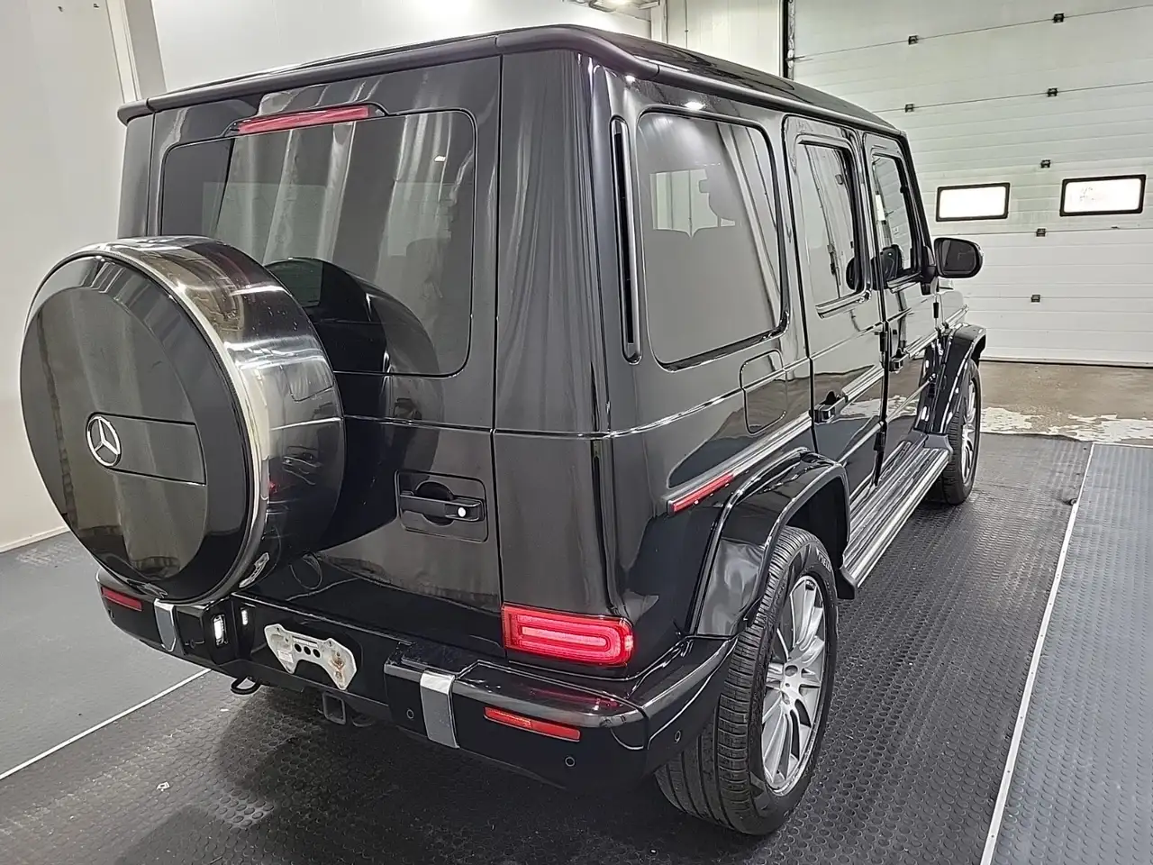Mercedes-Benz G-Class снимка Mercedes-Benz G-Class