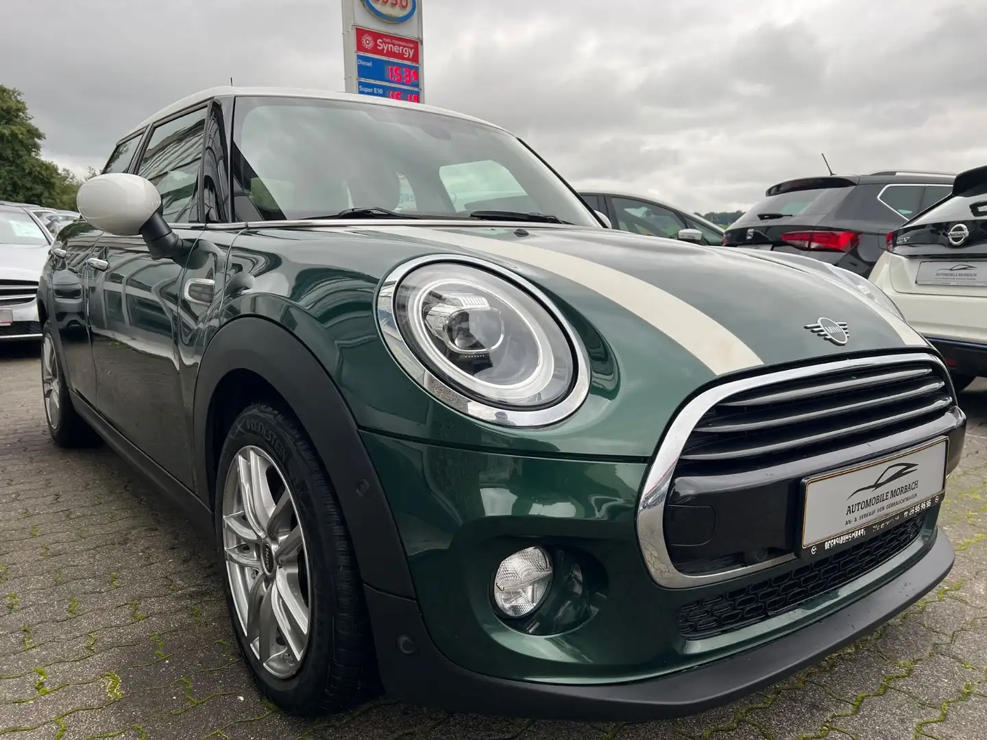 MINI Cooper D 60 Years 1.5*LED*NAVI*EURO6*KLIMAAUTOMA Grün - 2