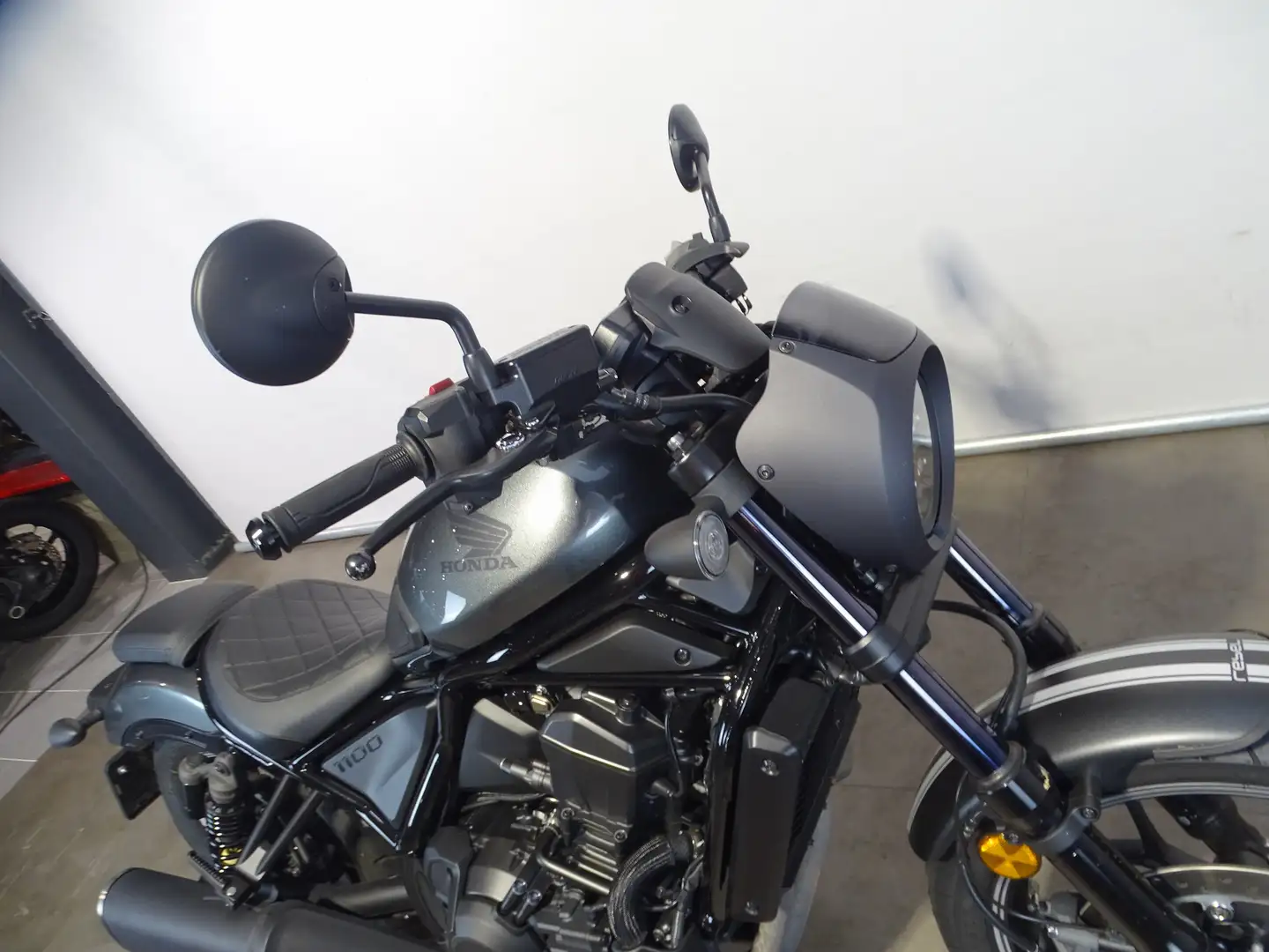 Honda CMX 1100 DCT Šedá - 2