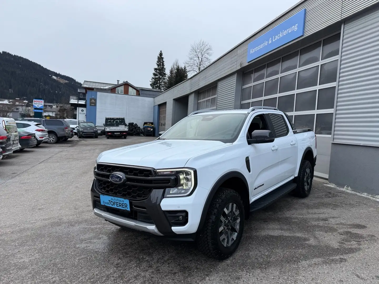Ford Ranger Wildtrak PHEV 2,3L Weiß - 1