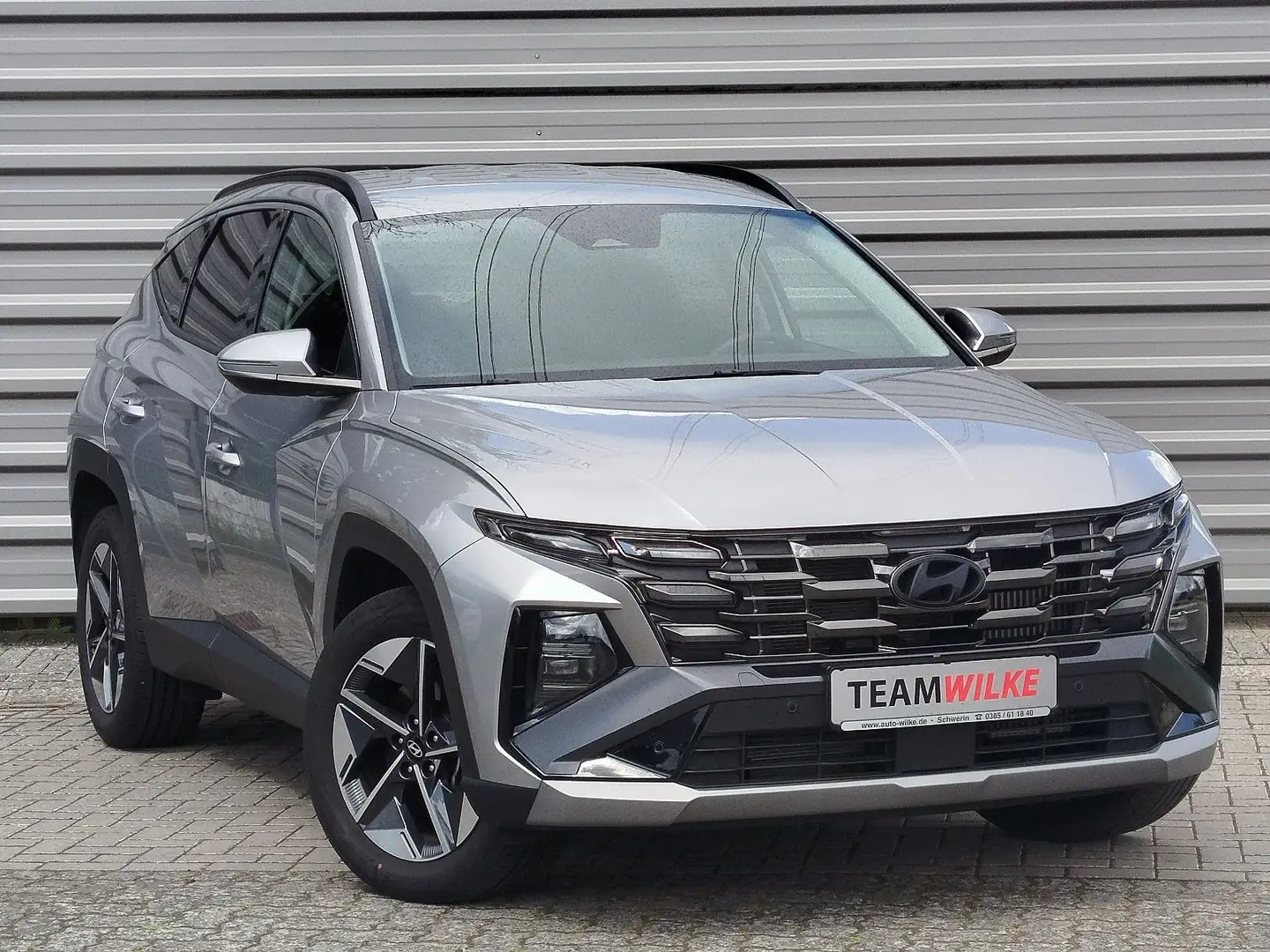 Hyundai TUCSON 1.6 T-GDI 48V DCT Navi LED PDCvo+hi+Kam. Gris - 1