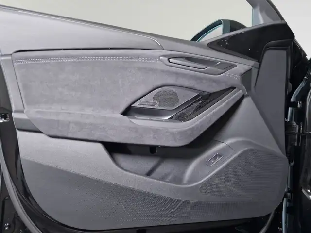 Audi A6 E-Tron view 14