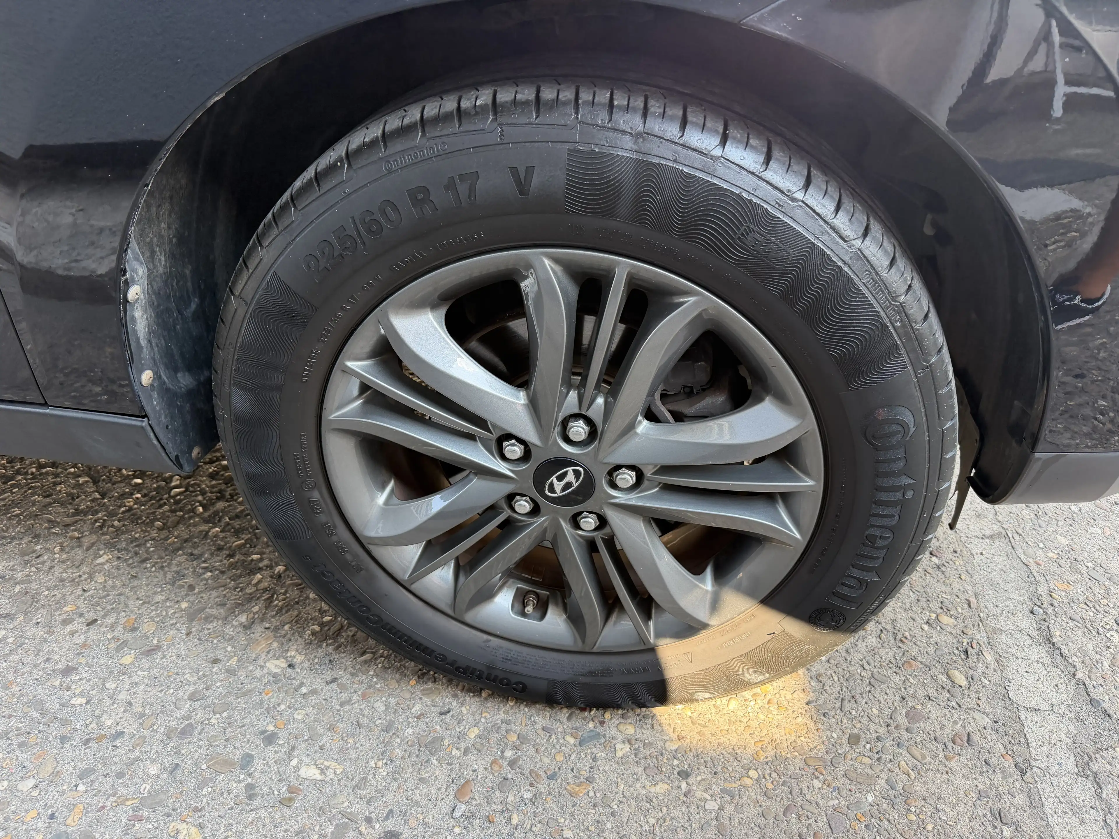 Hyundai iX35 FIFA World Cup Edition 2WD — photo 9