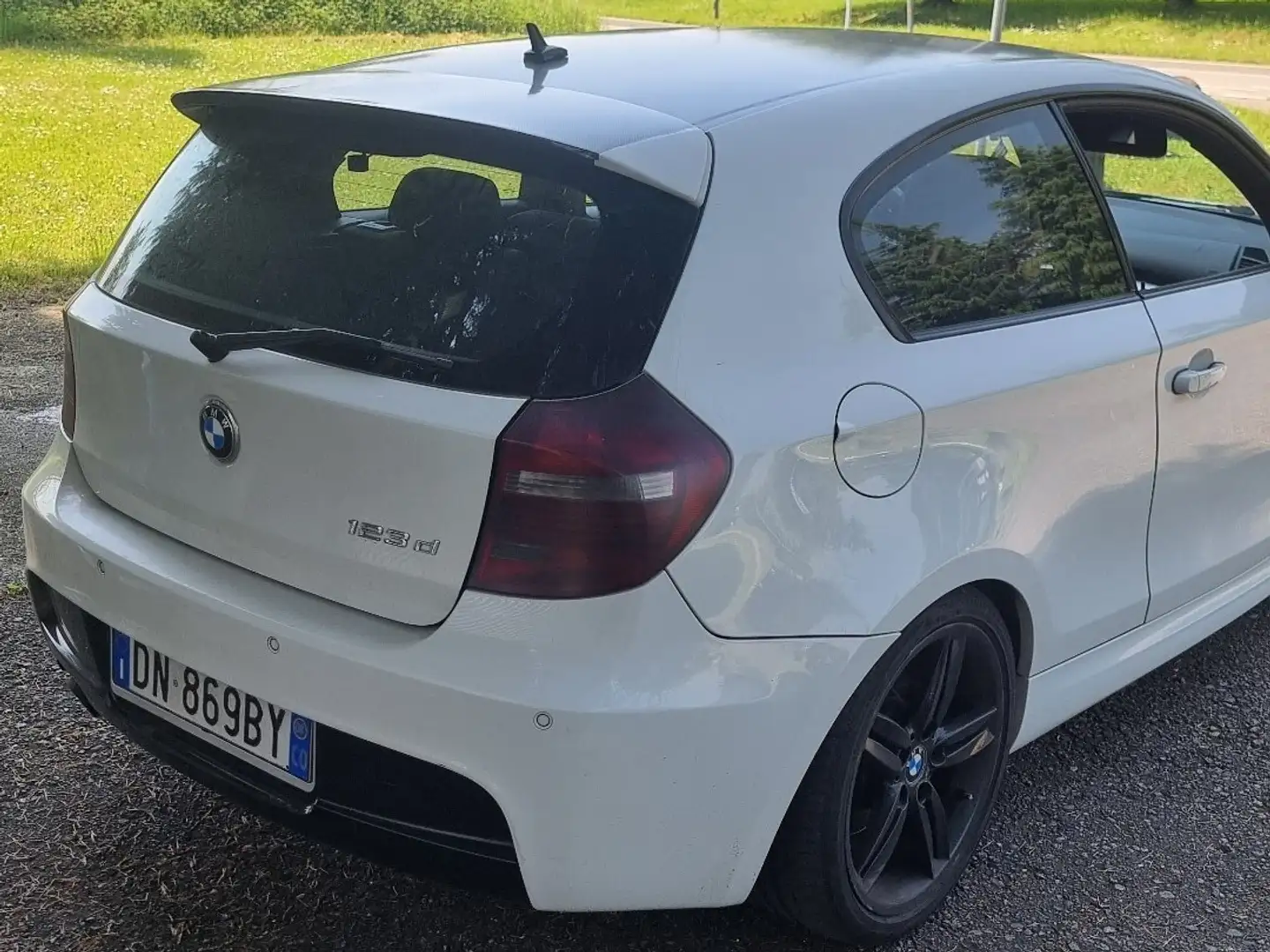 BMW 123 123d 3p Msport dpf Білий - 1