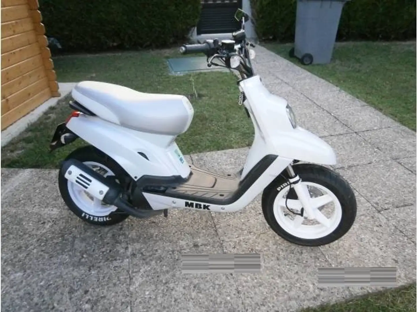 MBK Booster Blanco - 1