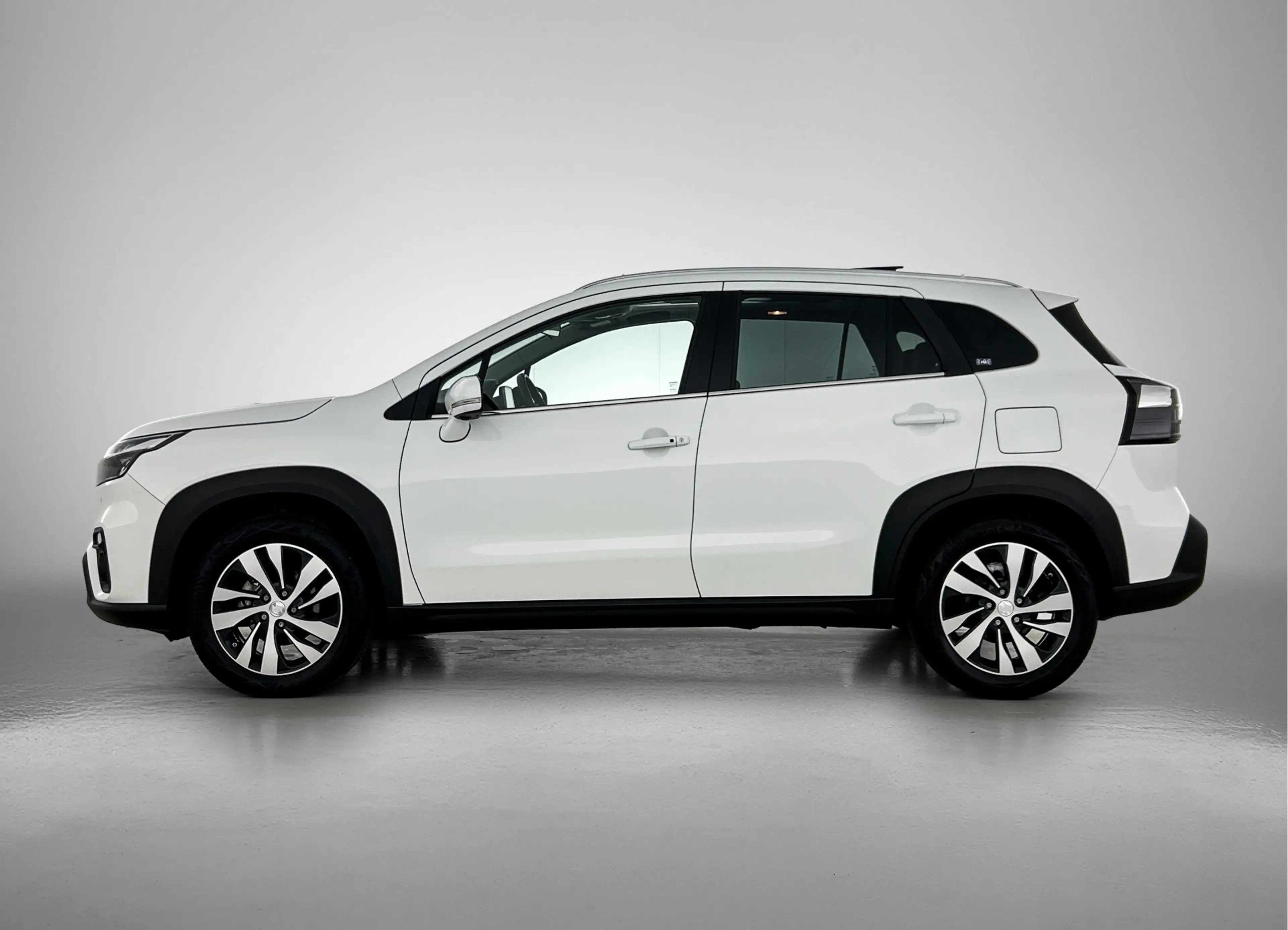Suzuki S-Cross 1.4 Boosterjet Style Smart Hybrid | Apple Carplay — photo 3