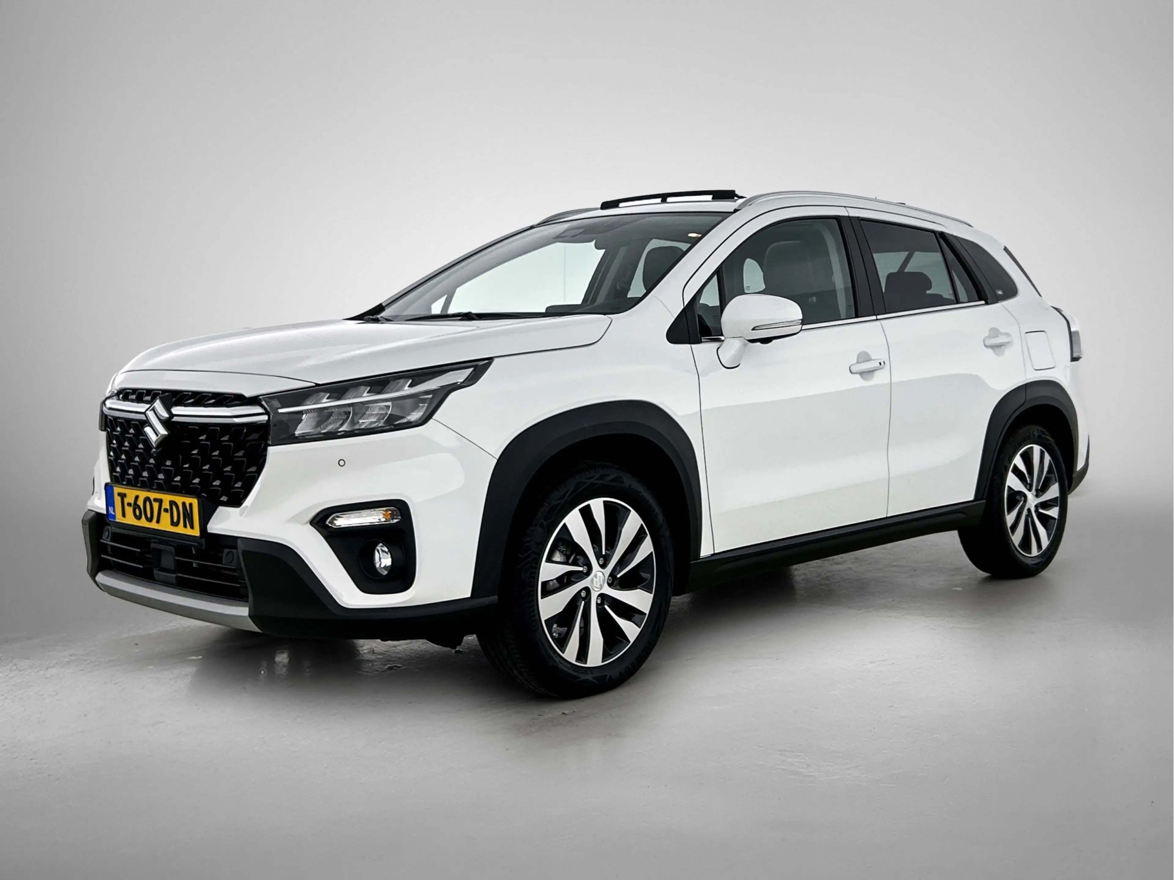 Suzuki S-Cross 1.4 Boosterjet Style Smart Hybrid | Apple Carplay