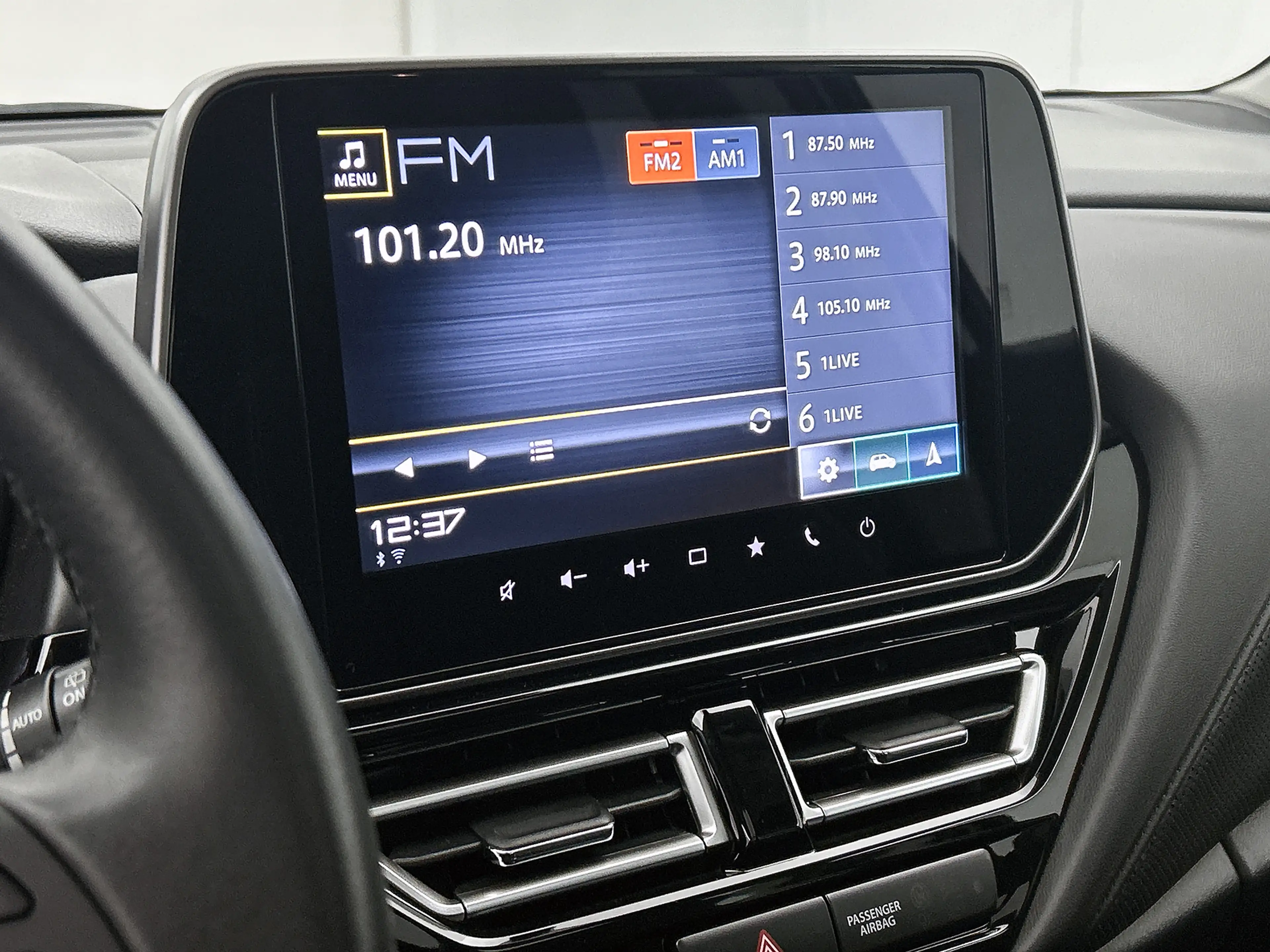 Suzuki S-Cross 1.4 Boosterjet Style Smart Hybrid | Apple Carplay — photo 8