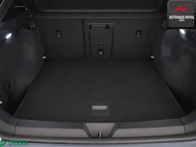 Volkswagen Id.4 view 13
