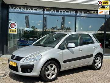 1.6 Exclusive Aut. 92d-KM! Airco Park.Sens NL-Auto