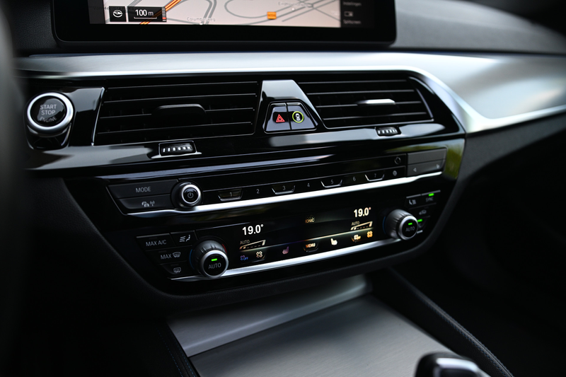 BMW 530 5 Serie 530i High Executive M Sport Automaat / Sch — photo 15