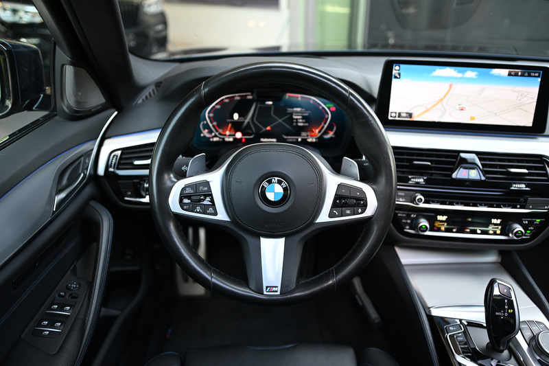 BMW 530 5 Serie 530i High Executive M Sport Automaat / Sch — photo 11