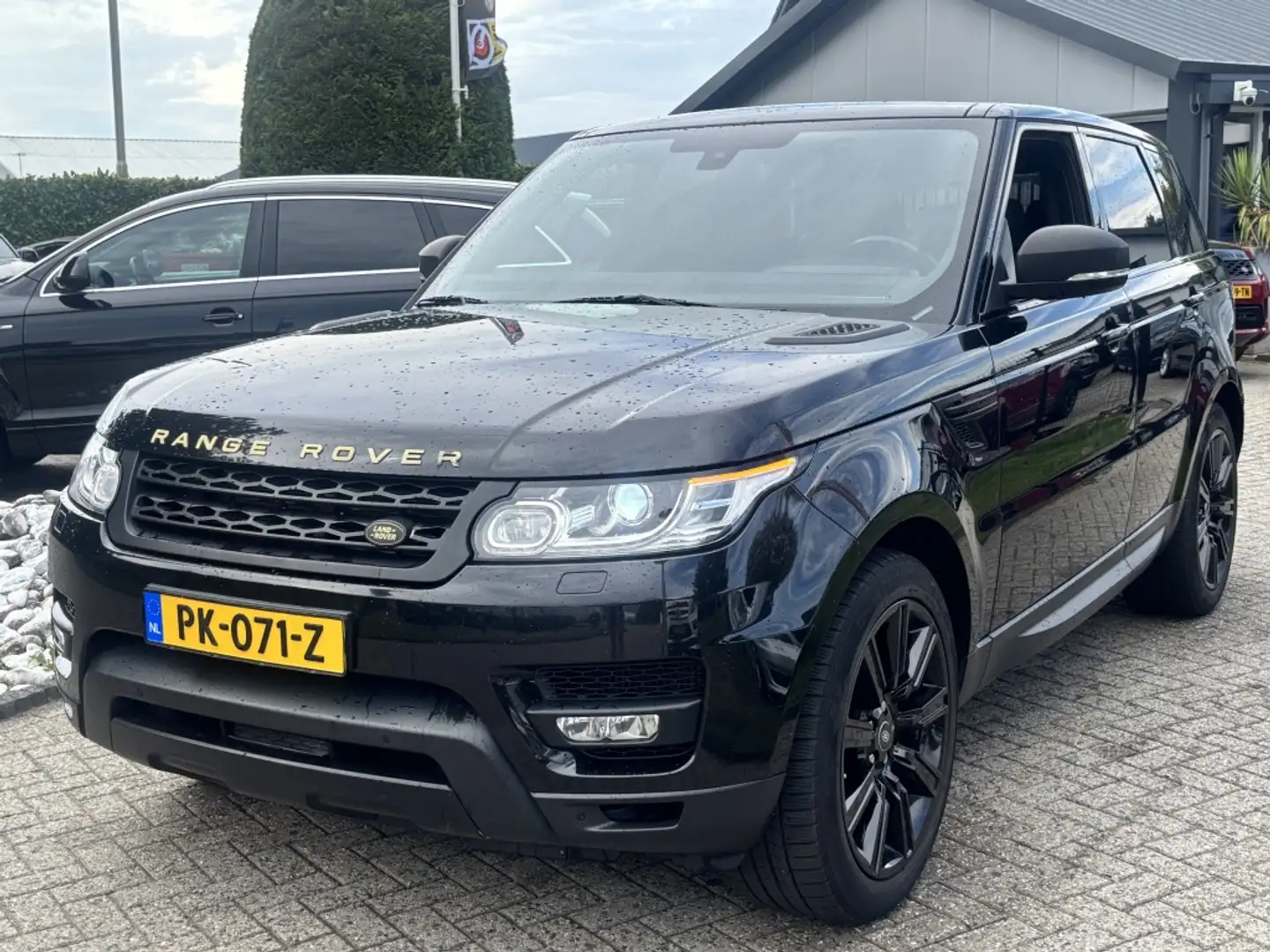 Land Rover Range Rover Sport 3.0 TDV6 S 2013 Zwart 20'' Velgen Luchtvering Zwart - 1