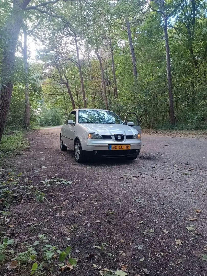 SEAT Arosa Arosa 1.4i-16V Sport Šedá - 2