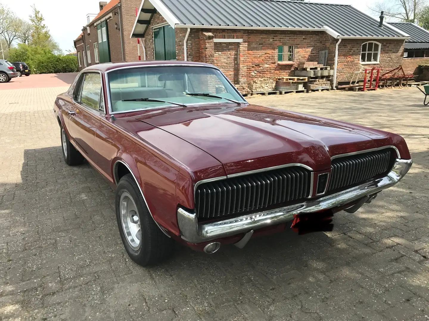 Mercury cougar - 1