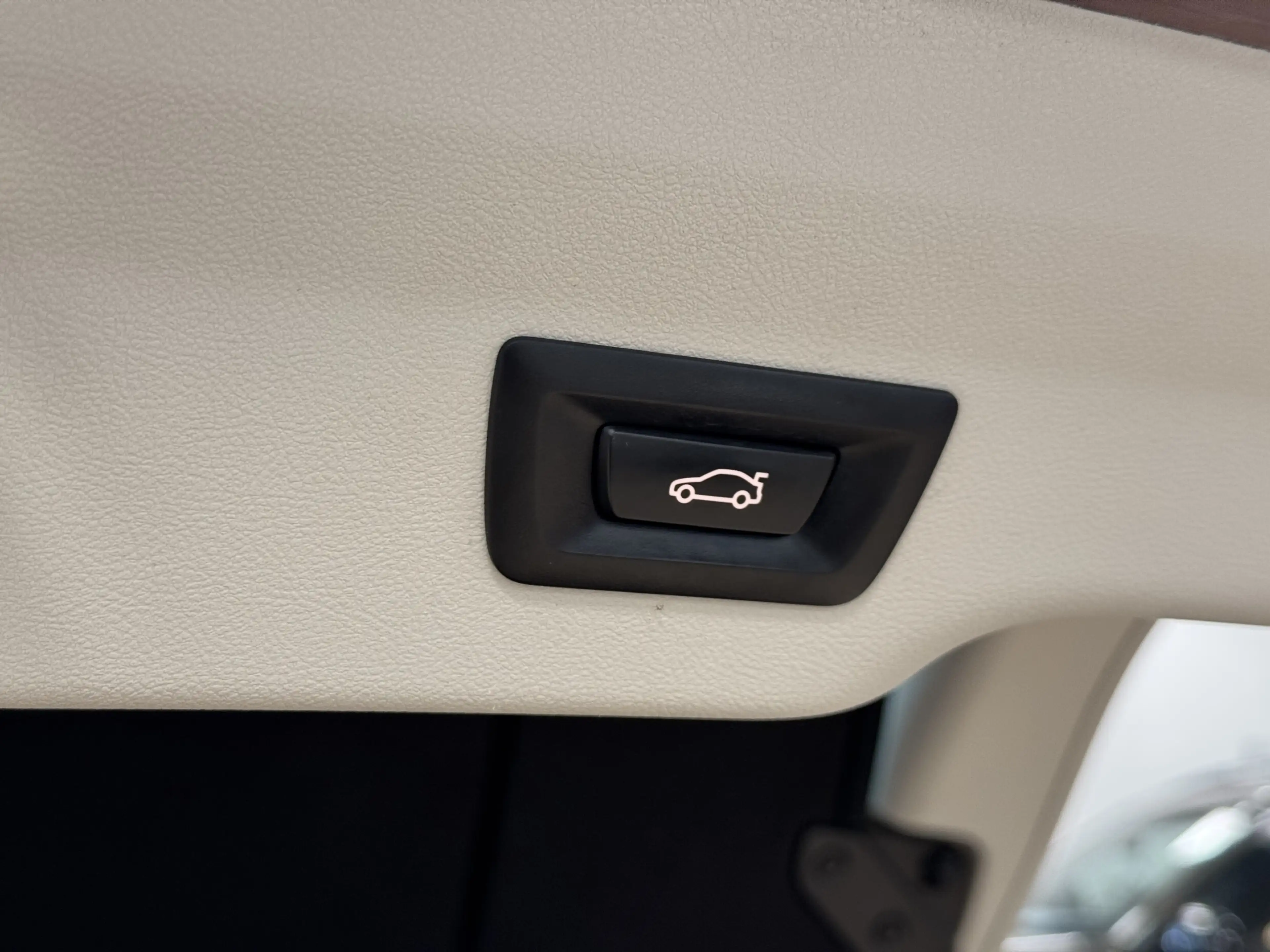 BMW 620 d Leder*R-Cam*CarPlay*Navi*SHZ — photo 8