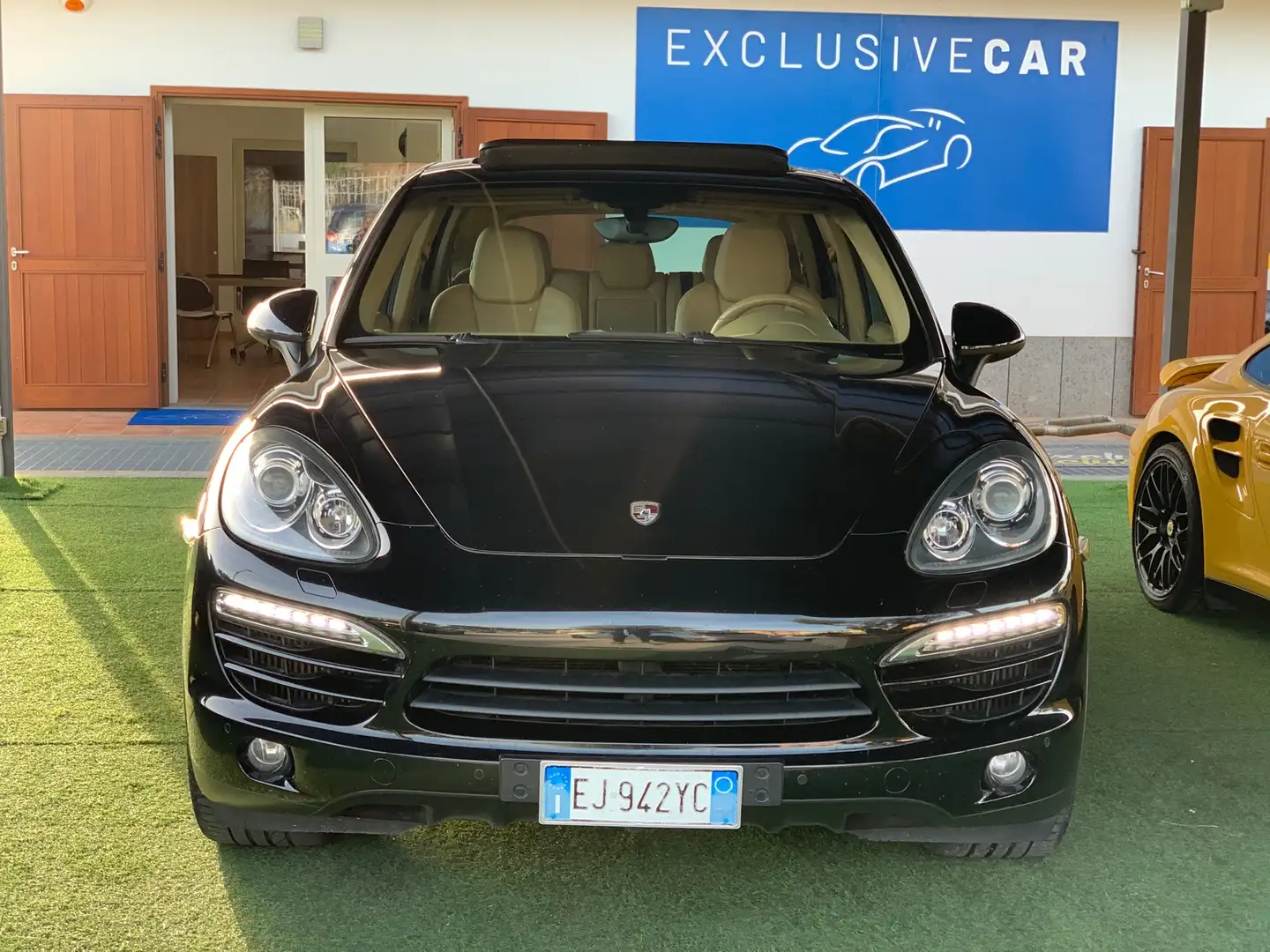 Porsche Cayenne Cayenne 3.0 V6 tdi 245cv tiptronic Zwart - 2