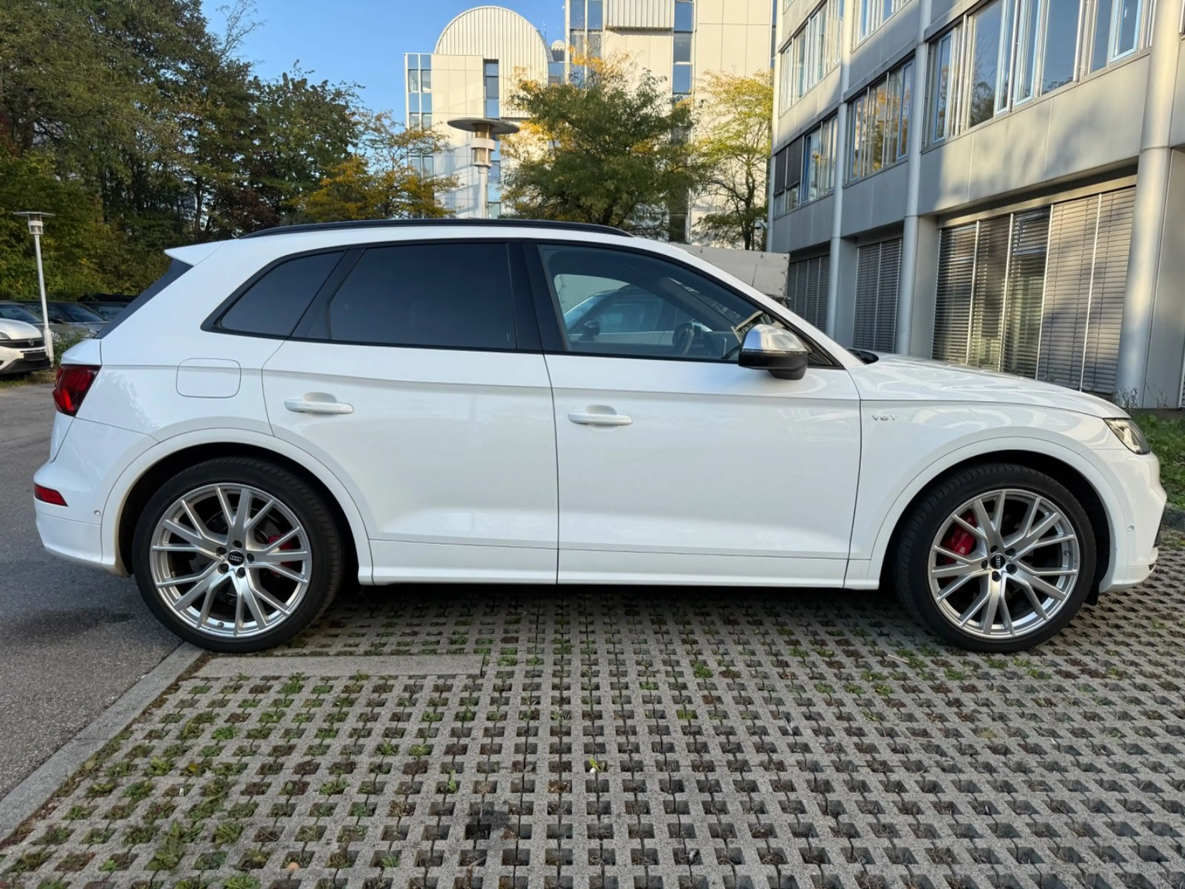 Audi SQ5 3.0 TFSI quattro*3x S-Line*Kamera*Panorama* — photo 8
