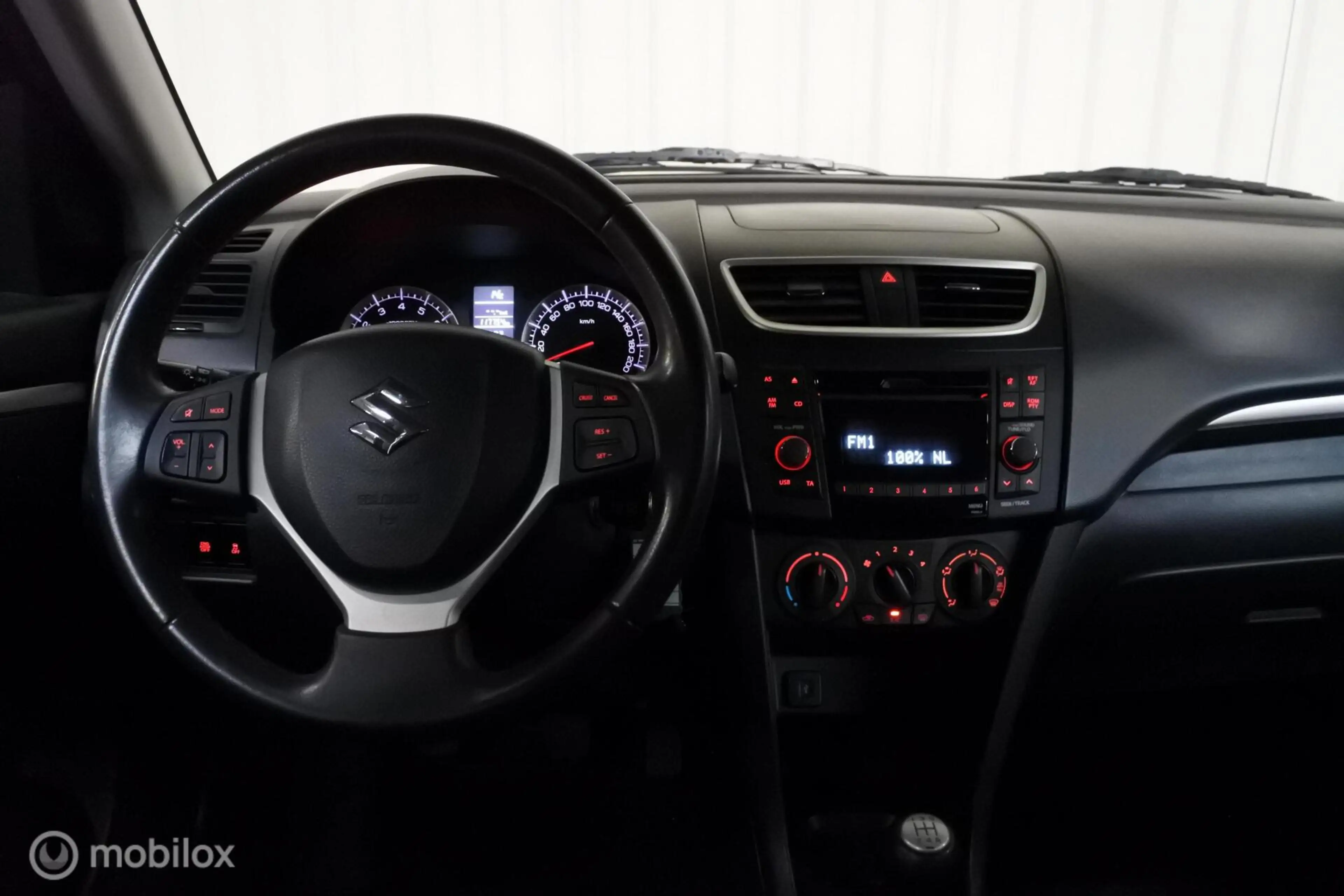 Suzuki Swift I 1.2 I NAP I Airco I Cruise I Stoelverwarming — photo 11