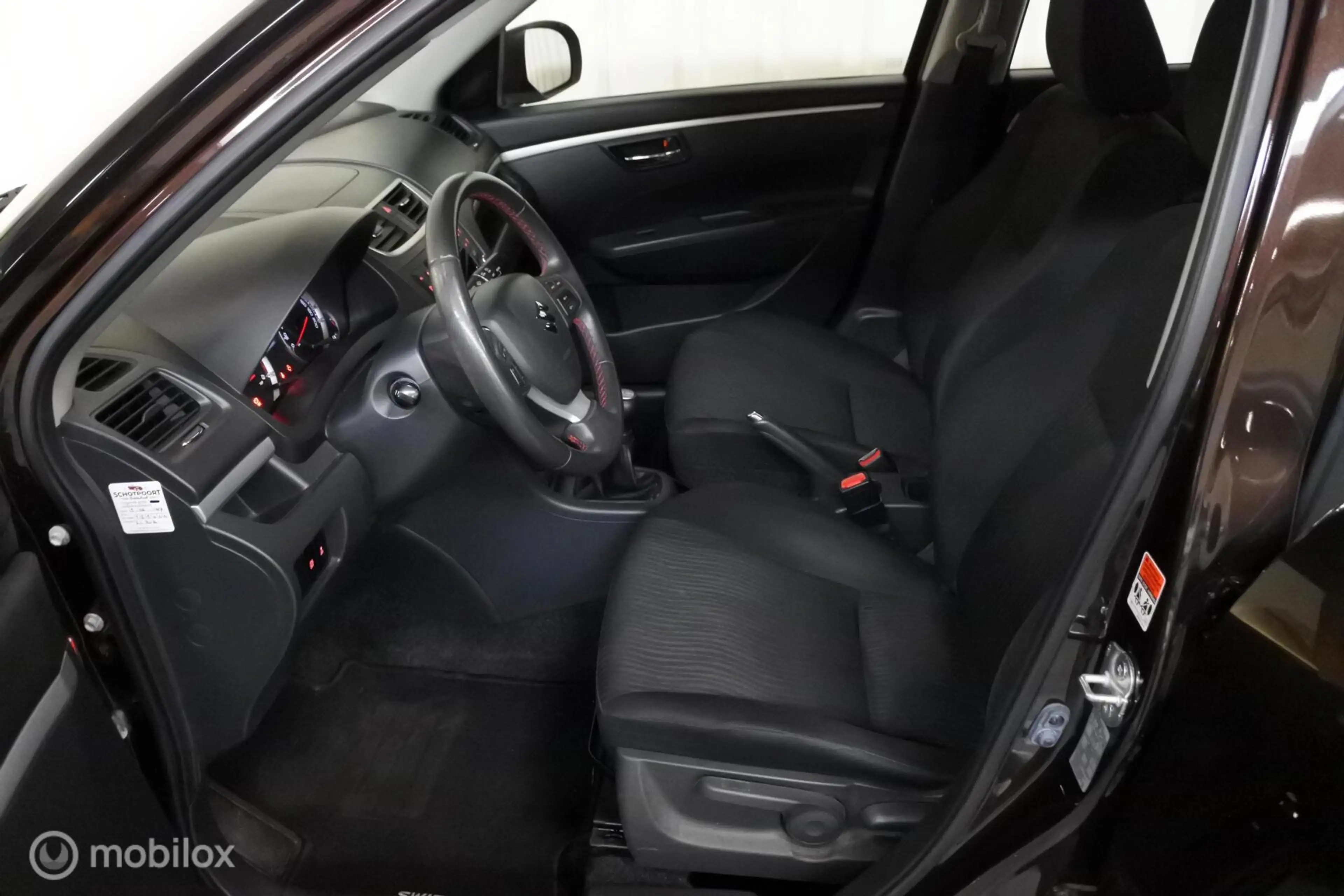 Suzuki Swift I 1.2 I NAP I Airco I Cruise I Stoelverwarming — photo 9