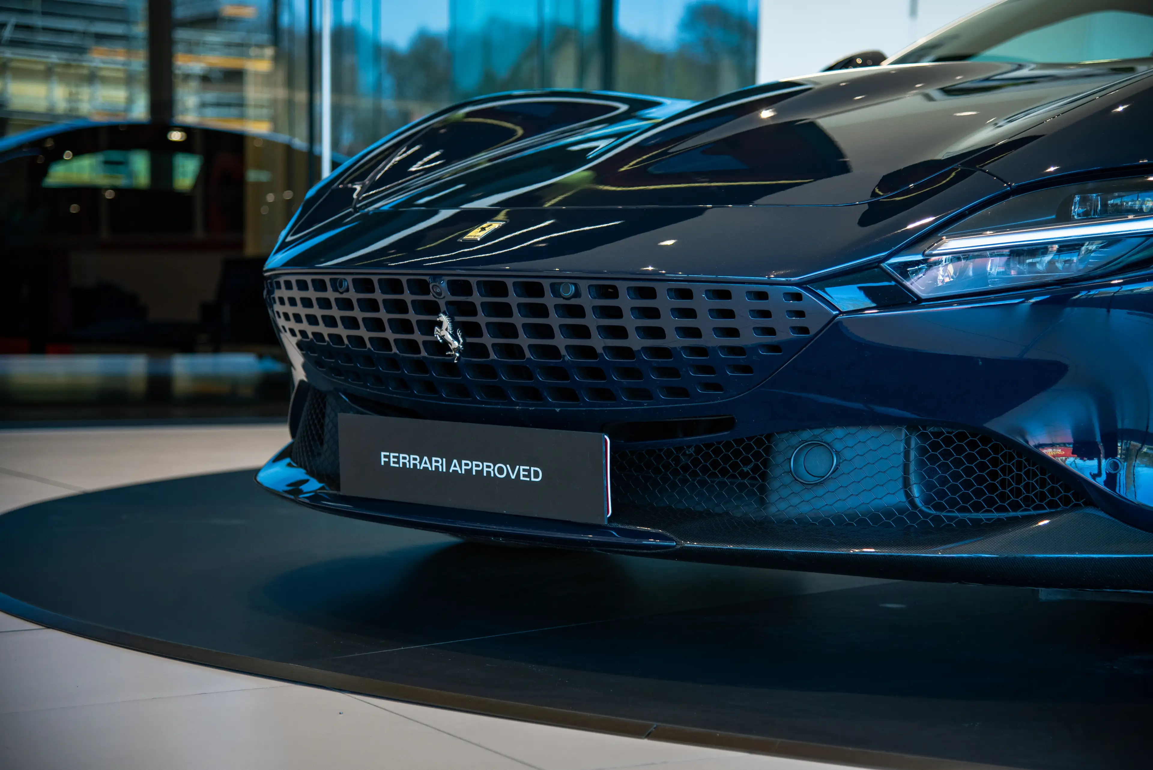 Ferrari Roma Carbon | Full PPF | 1 owner — photo 11