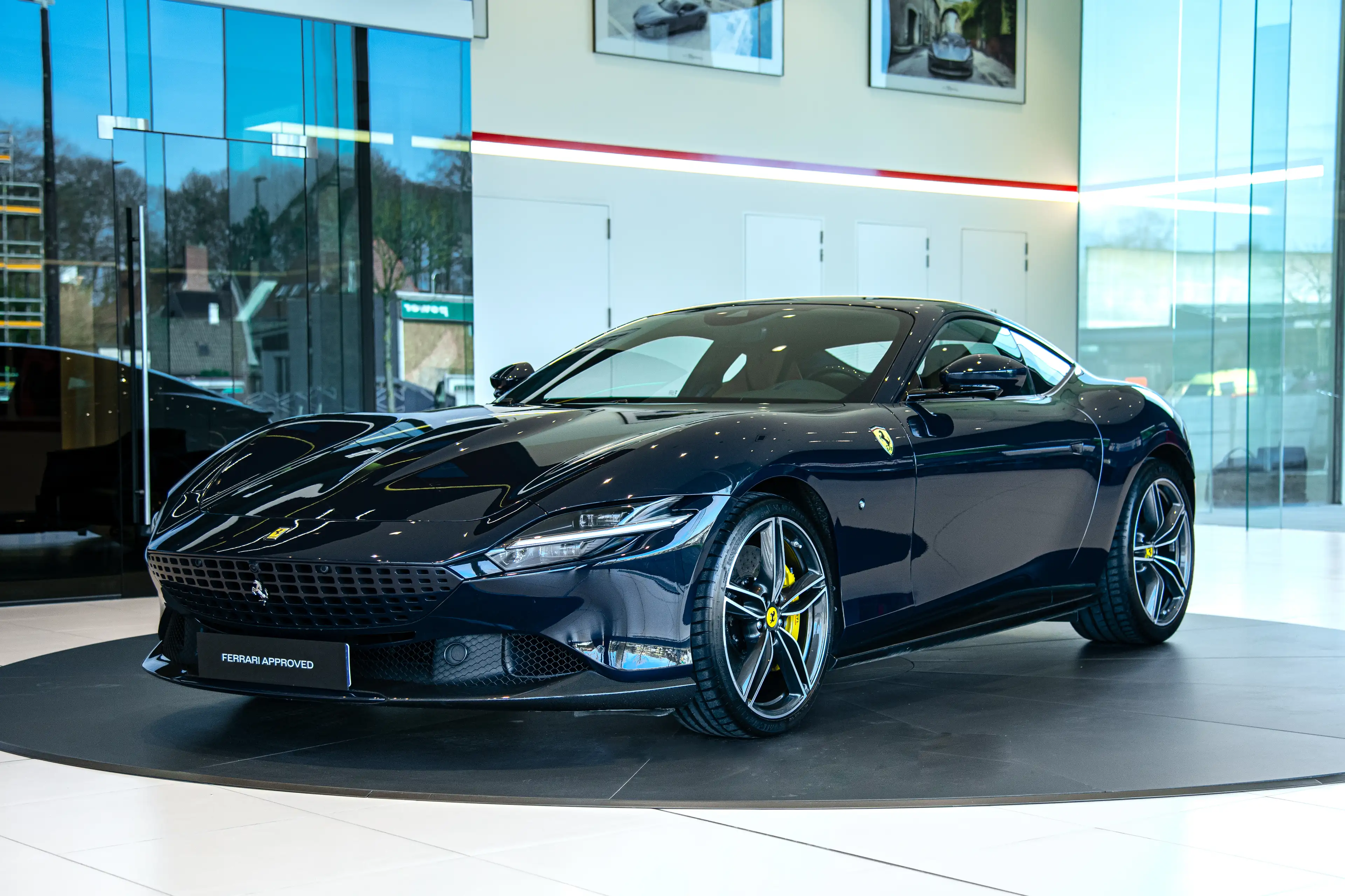 Ferrari Roma Carbon | Full PPF | 1 owner — photo 8