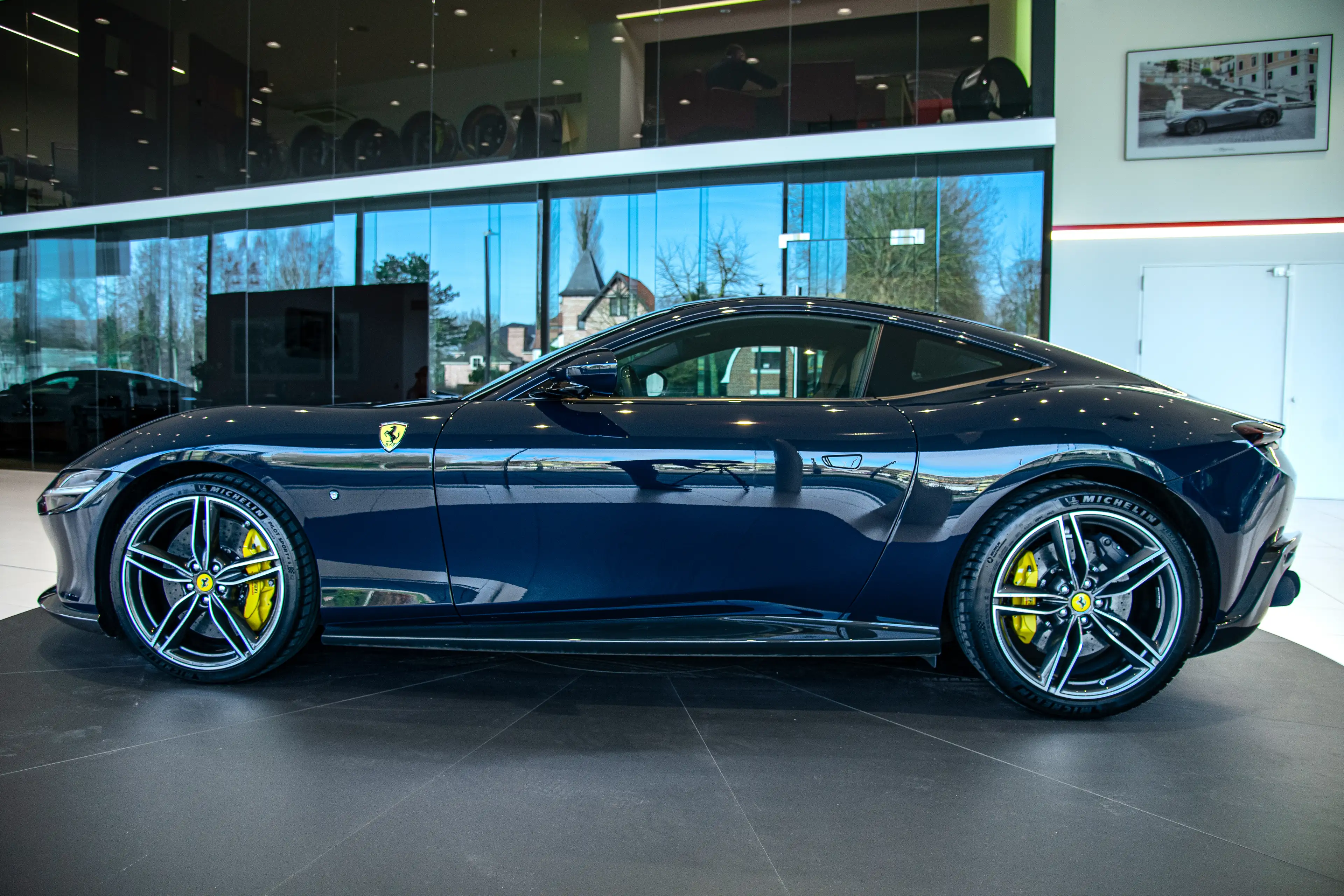 Ferrari Roma Carbon | Full PPF | 1 owner — photo 7